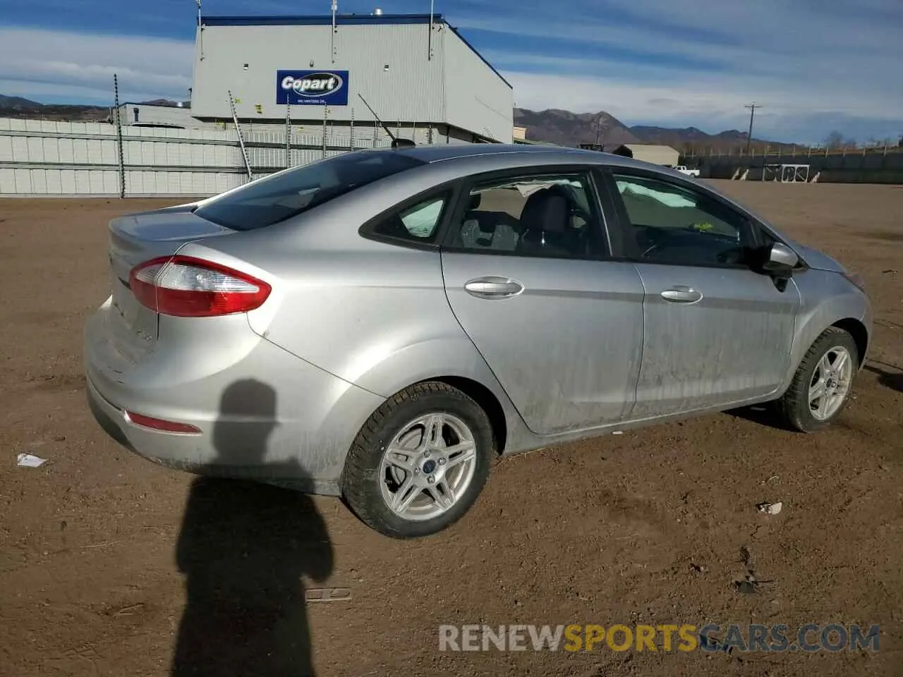 3 fotografías del automóvil dañado 3FADP4BJ2KM118373 FORD FIESTA 2019