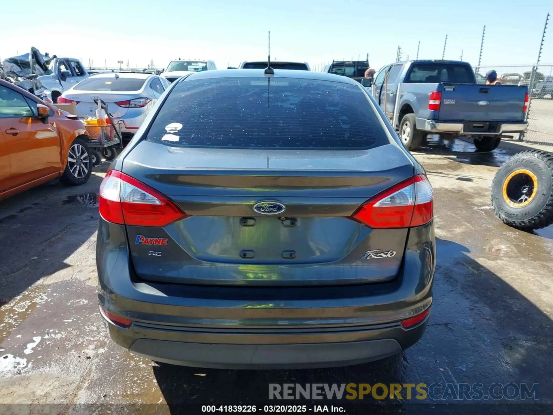 17 fotografías del automóvil dañado 3FADP4BJ2KM122701 FORD FIESTA 2019