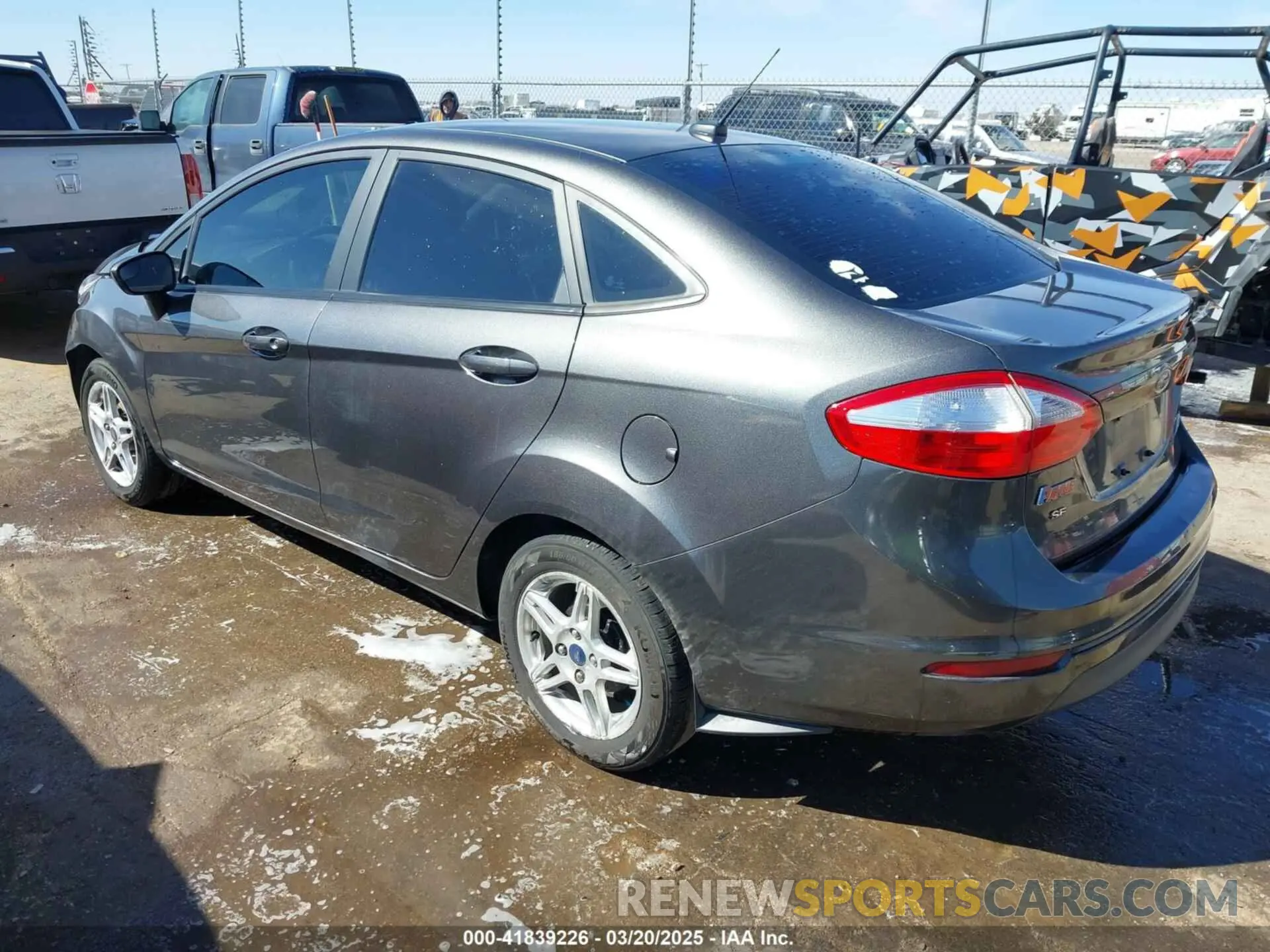 3 fotografías del automóvil dañado 3FADP4BJ2KM122701 FORD FIESTA 2019