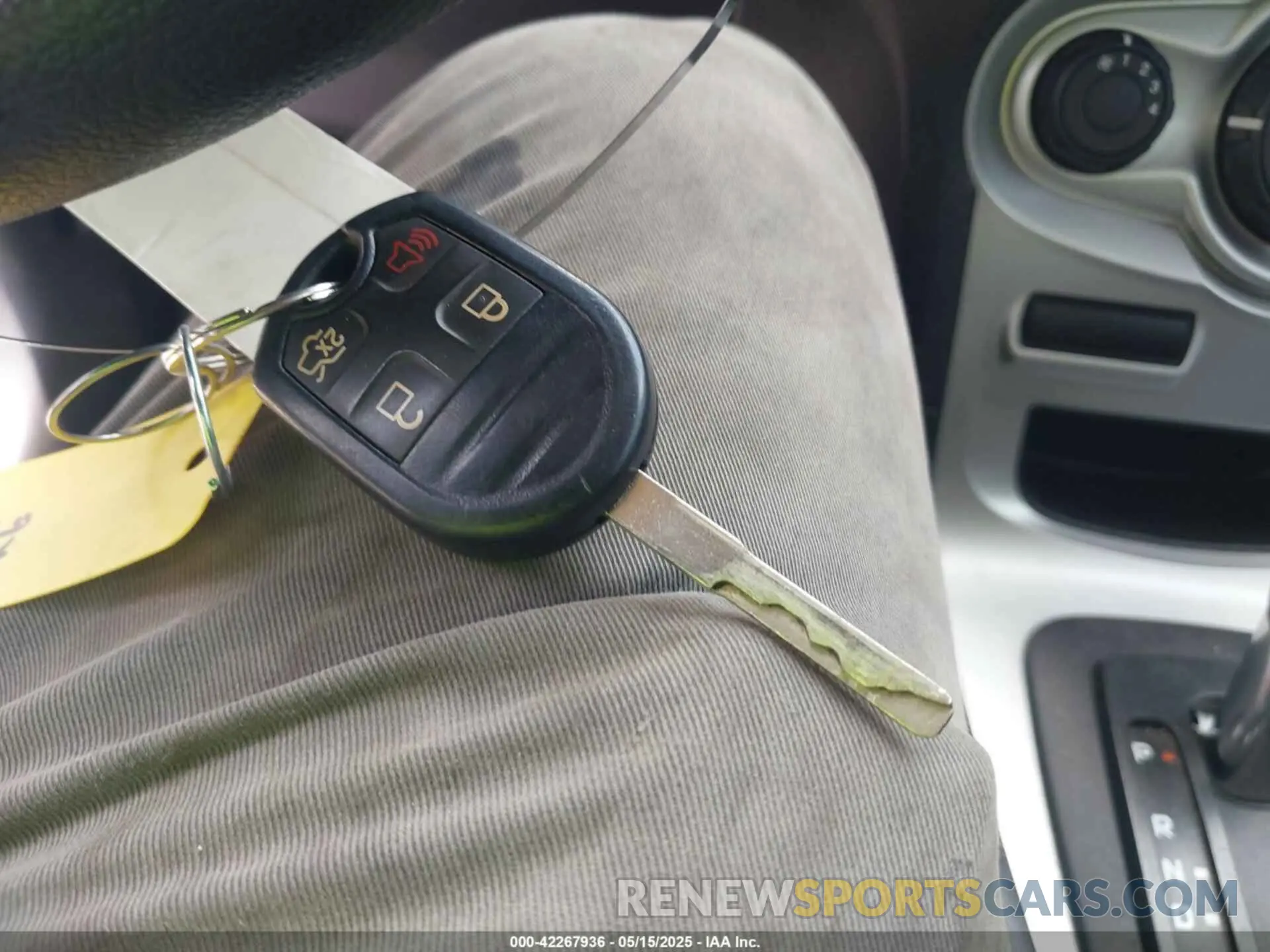 11 fotografías del automóvil dañado 3FADP4BJ2KM132015 FORD FIESTA 2019