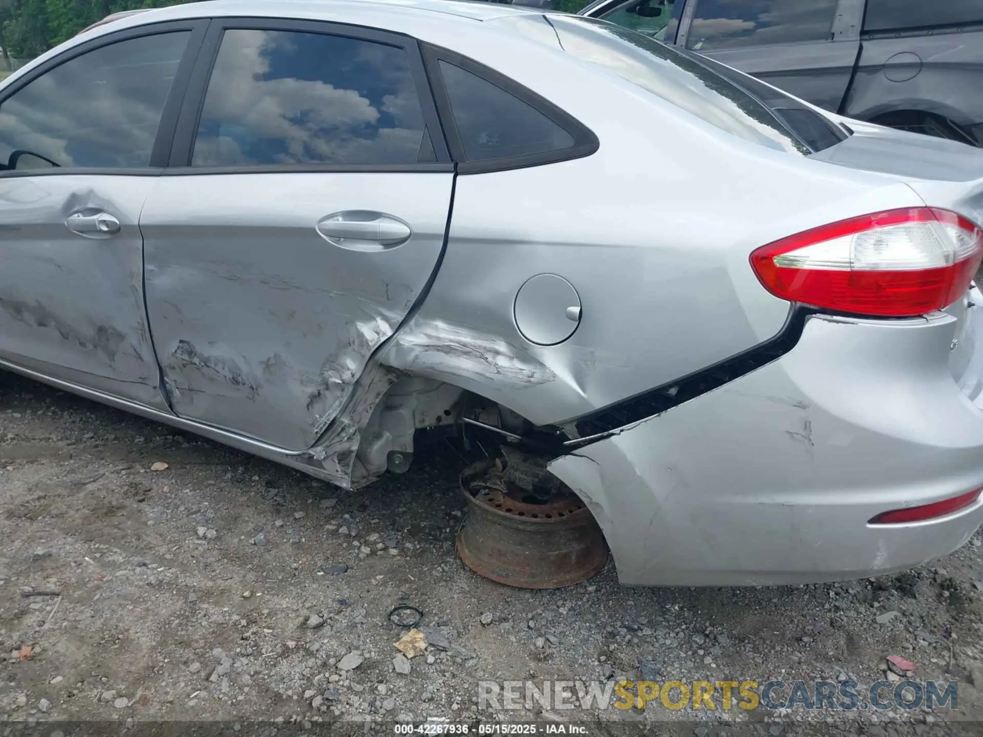 6 fotografías del automóvil dañado 3FADP4BJ2KM132015 FORD FIESTA 2019