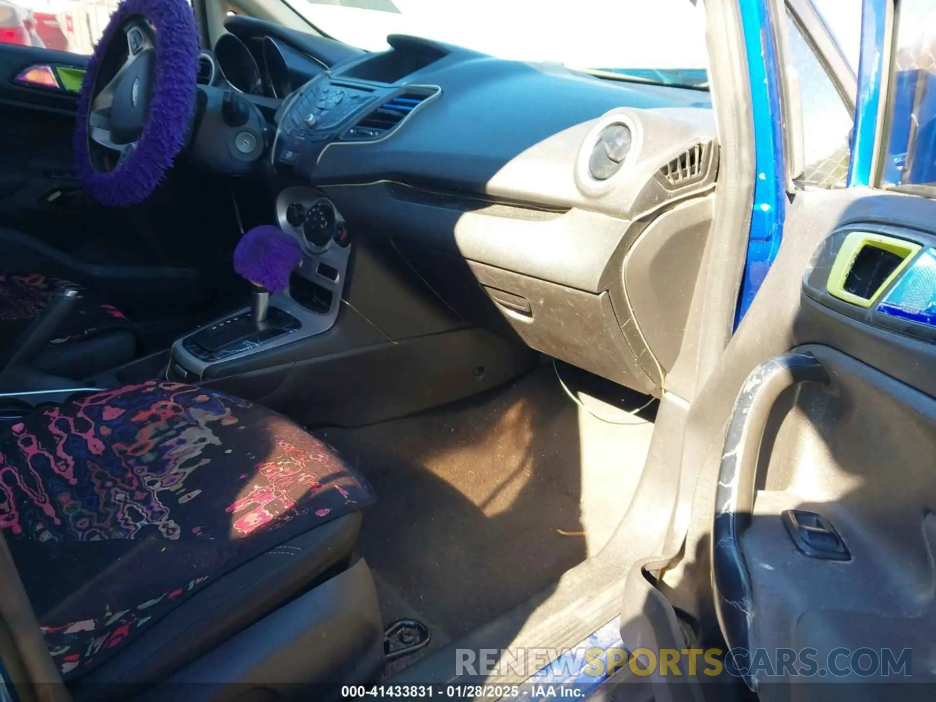 5 fotografías del automóvil dañado 3FADP4BJ2KM164611 FORD FIESTA 2019