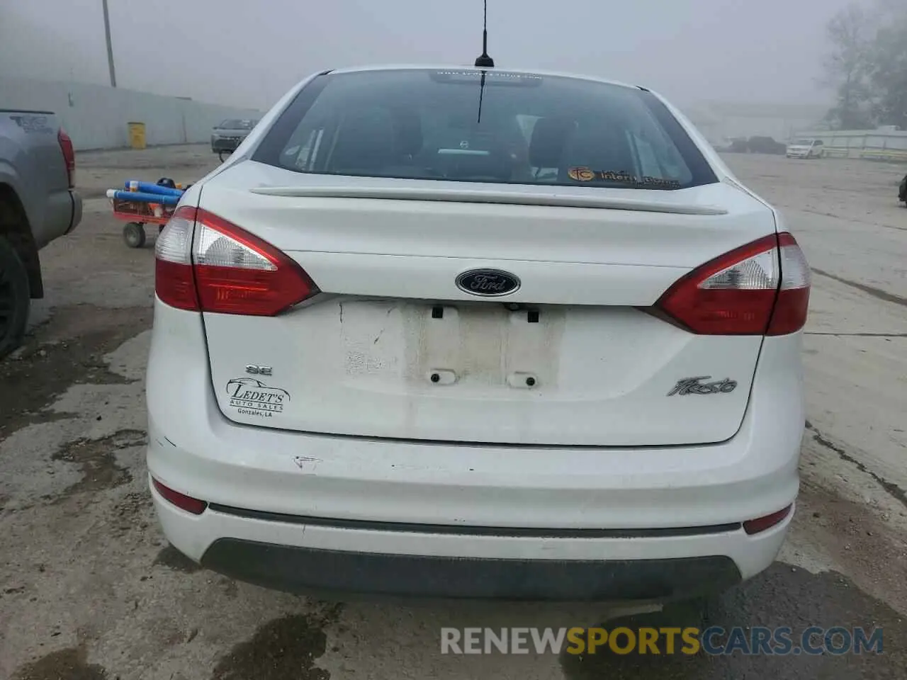 6 fotografías del automóvil dañado 3FADP4BJ3KM106281 FORD FIESTA 2019