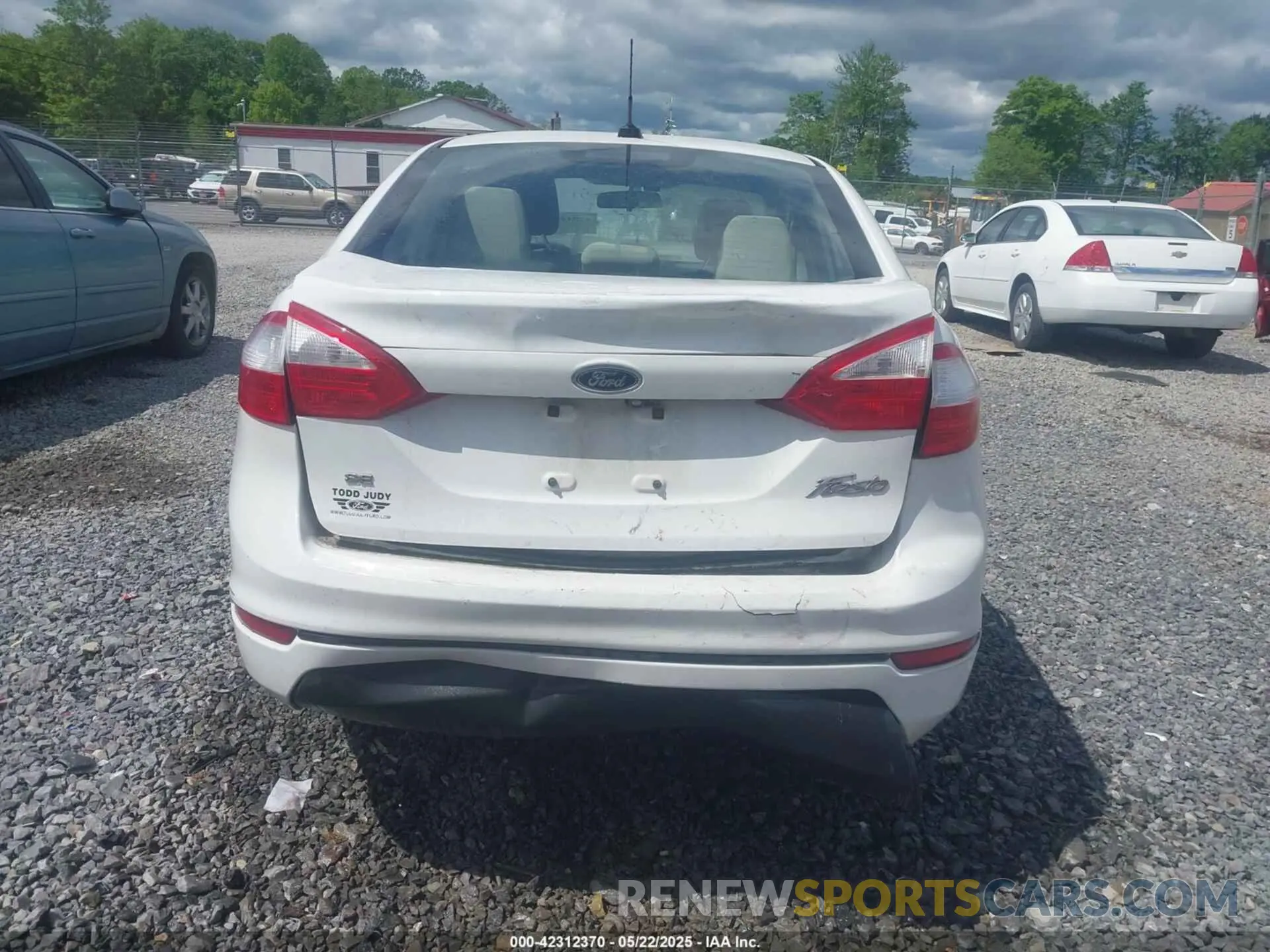 17 fotografías del automóvil dañado 3FADP4BJ3KM114428 FORD FIESTA 2019