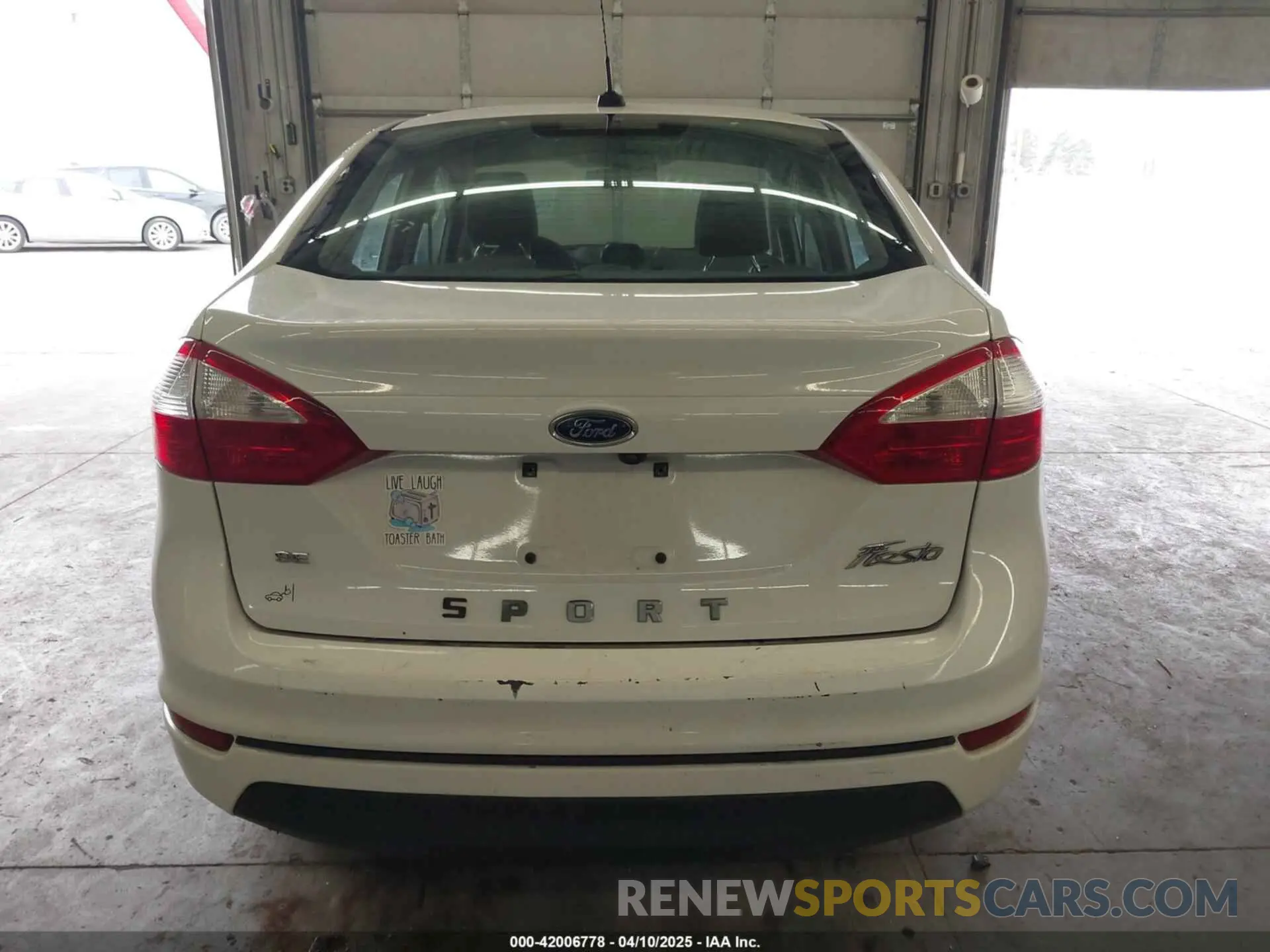 17 fotografías del automóvil dañado 3FADP4BJ3KM117720 FORD FIESTA 2019