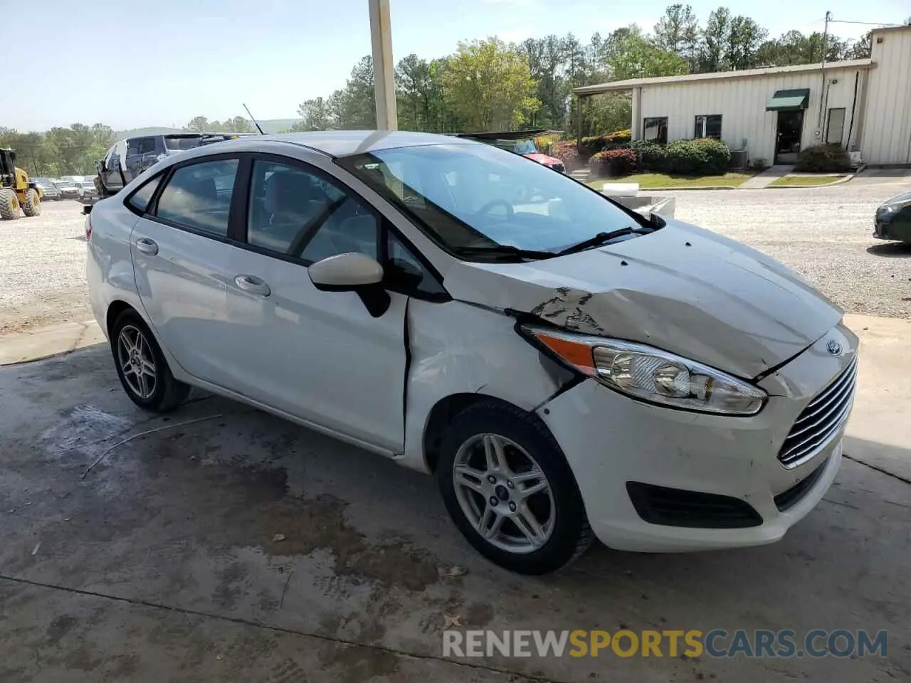 4 fotografías del automóvil dañado 3FADP4BJ4KM103809 FORD FIESTA 2019