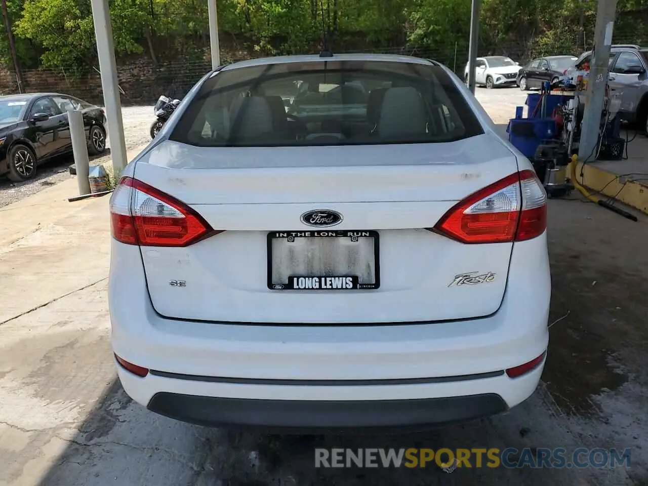 6 fotografías del automóvil dañado 3FADP4BJ4KM103809 FORD FIESTA 2019