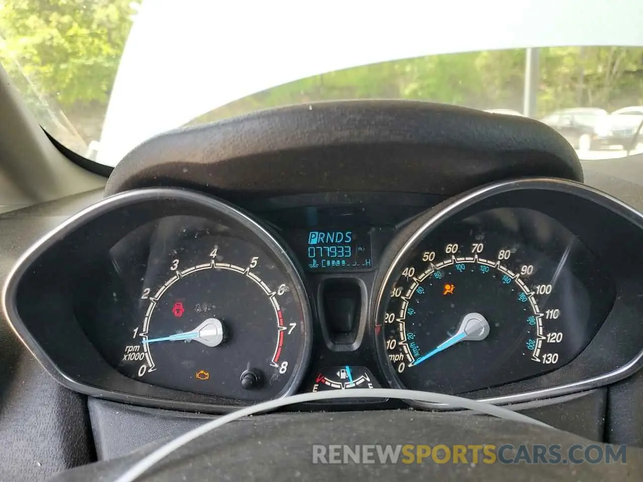 9 fotografías del automóvil dañado 3FADP4BJ4KM103809 FORD FIESTA 2019