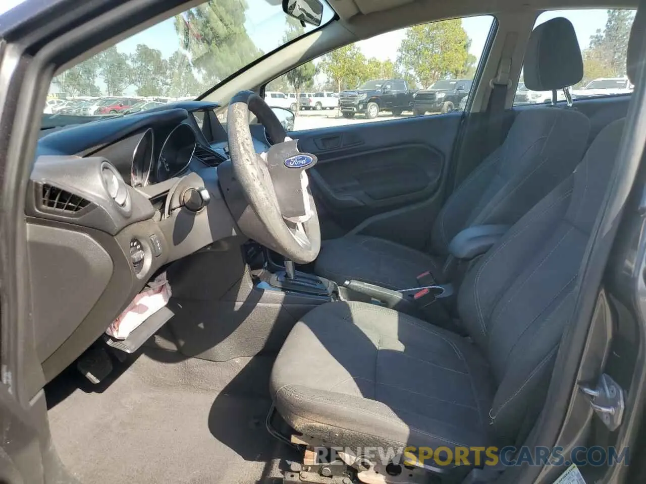 7 fotografías del automóvil dañado 3FADP4BJ4KM106189 FORD FIESTA 2019