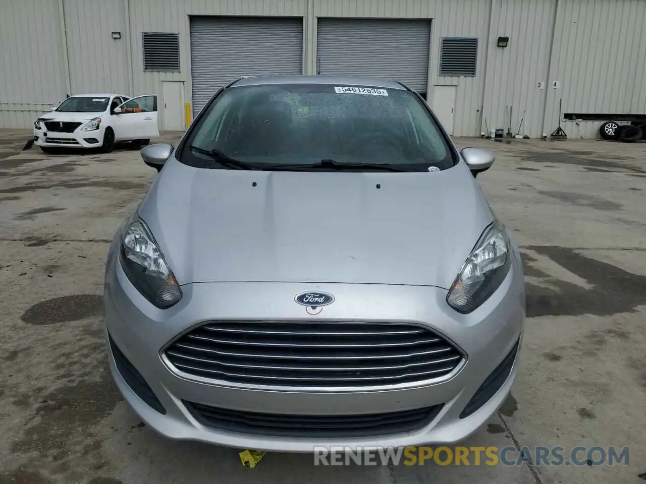 5 fotografías del automóvil dañado 3FADP4BJ4KM108167 FORD FIESTA 2019