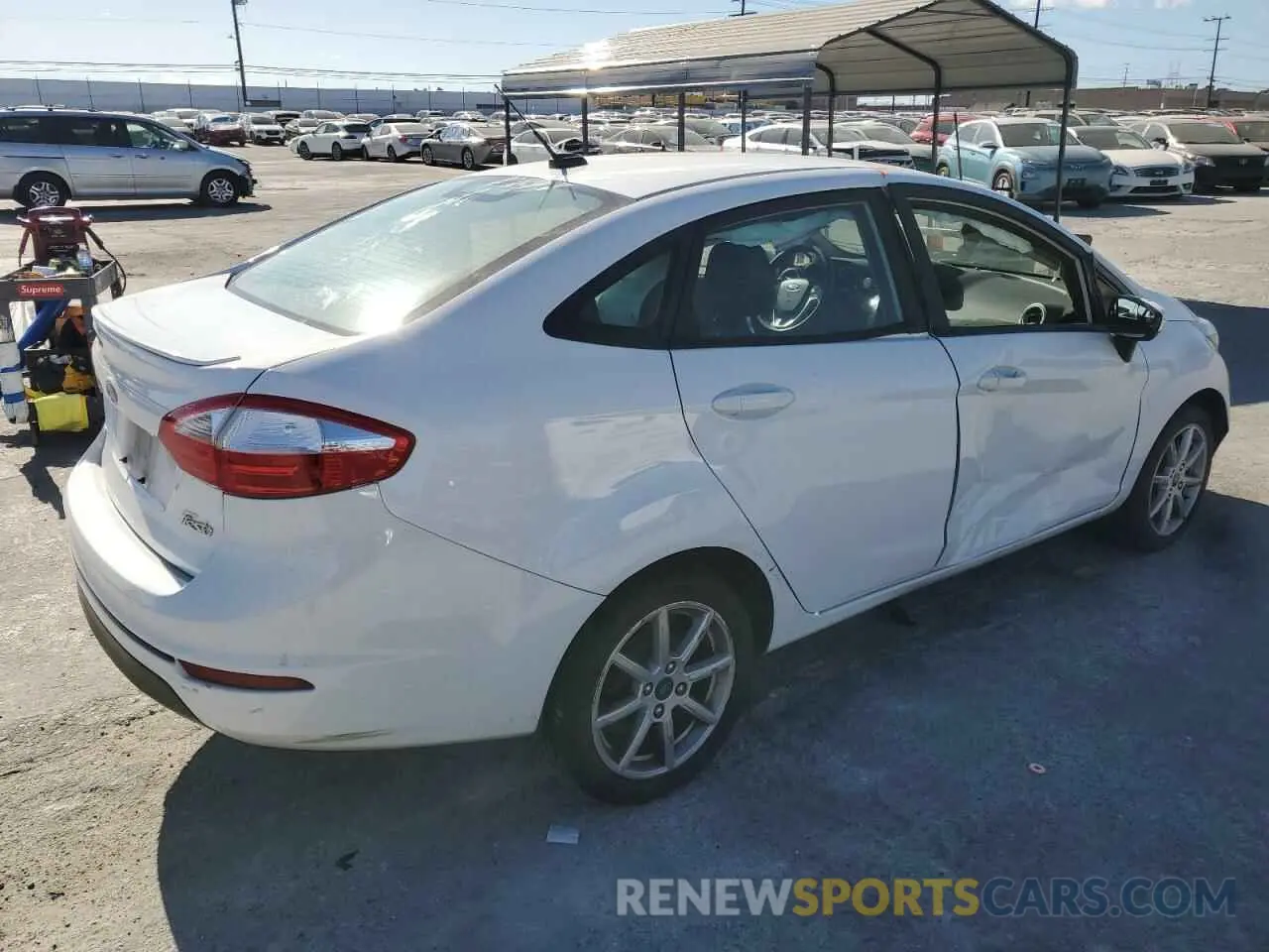 3 fotografías del automóvil dañado 3FADP4BJ4KM143565 FORD FIESTA 2019