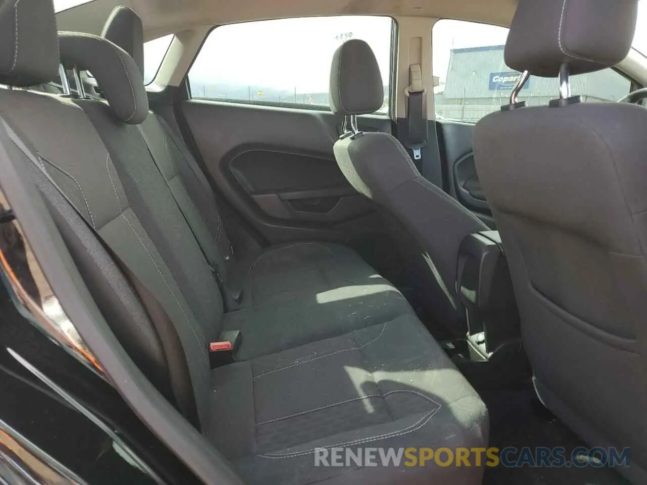 10 fotografías del automóvil dañado 3FADP4BJ5KM137371 FORD FIESTA 2019