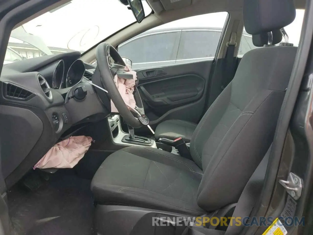 7 fotografías del automóvil dañado 3FADP4BJ5KM146863 FORD FIESTA 2019