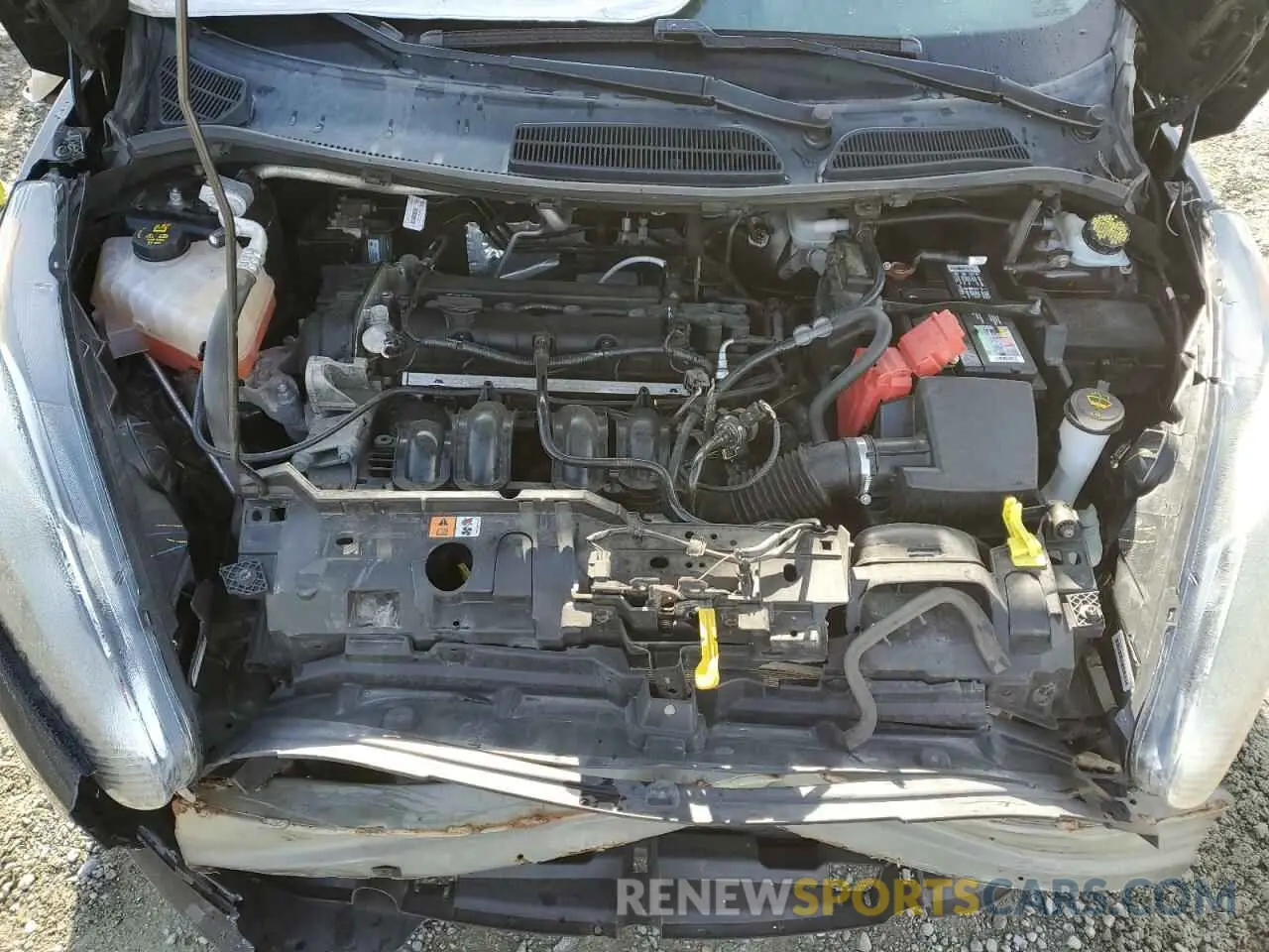 12 fotografías del automóvil dañado 3FADP4BJ5KM161797 FORD FIESTA 2019