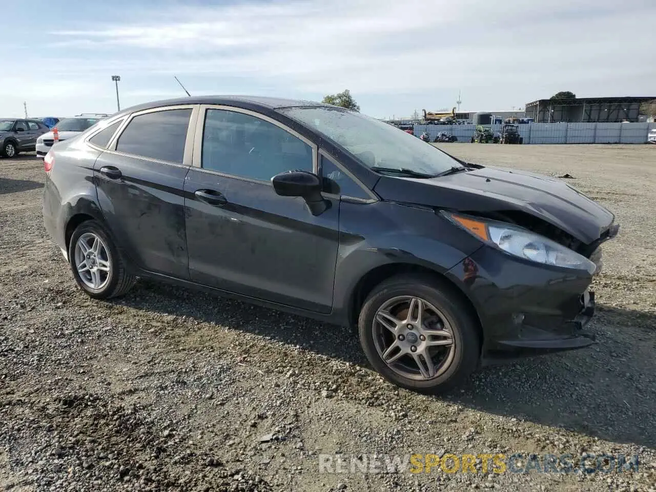 4 fotografías del automóvil dañado 3FADP4BJ5KM161797 FORD FIESTA 2019