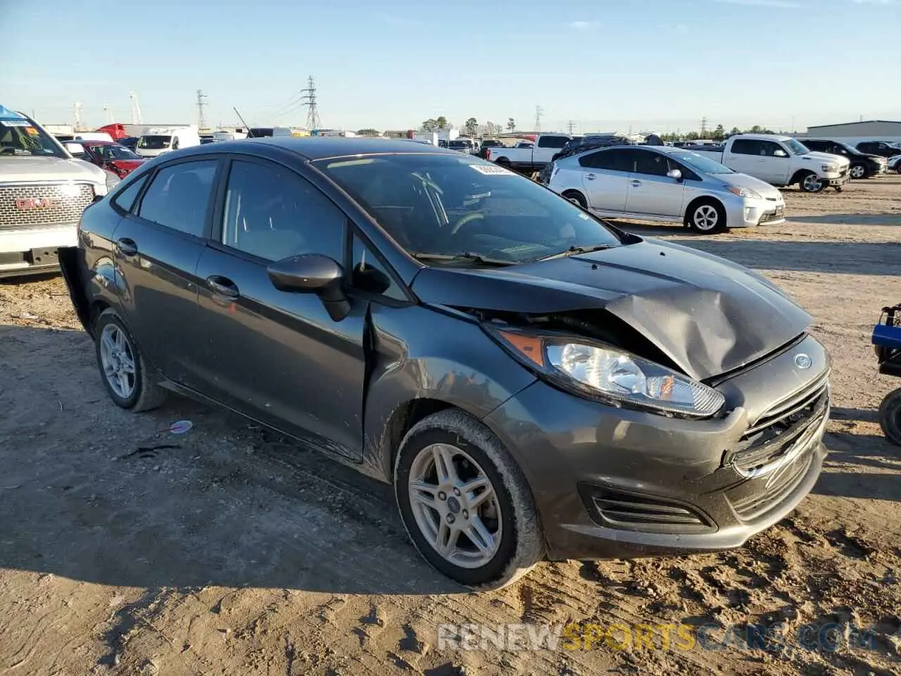 4 fotografías del automóvil dañado 3FADP4BJ5KM162867 FORD FIESTA 2019