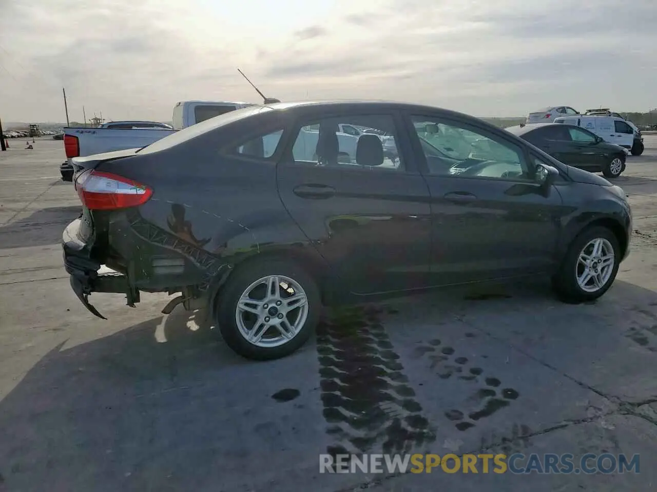 3 fotografías del automóvil dañado 3FADP4BJ5KM163582 FORD FIESTA 2019