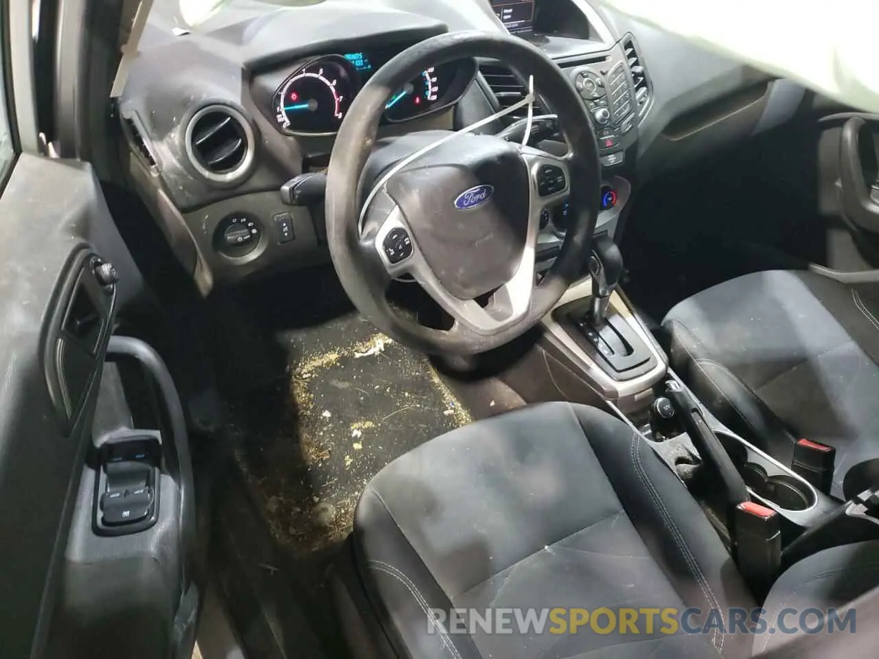 8 fotografías del automóvil dañado 3FADP4BJ6KM142465 FORD FIESTA 2019