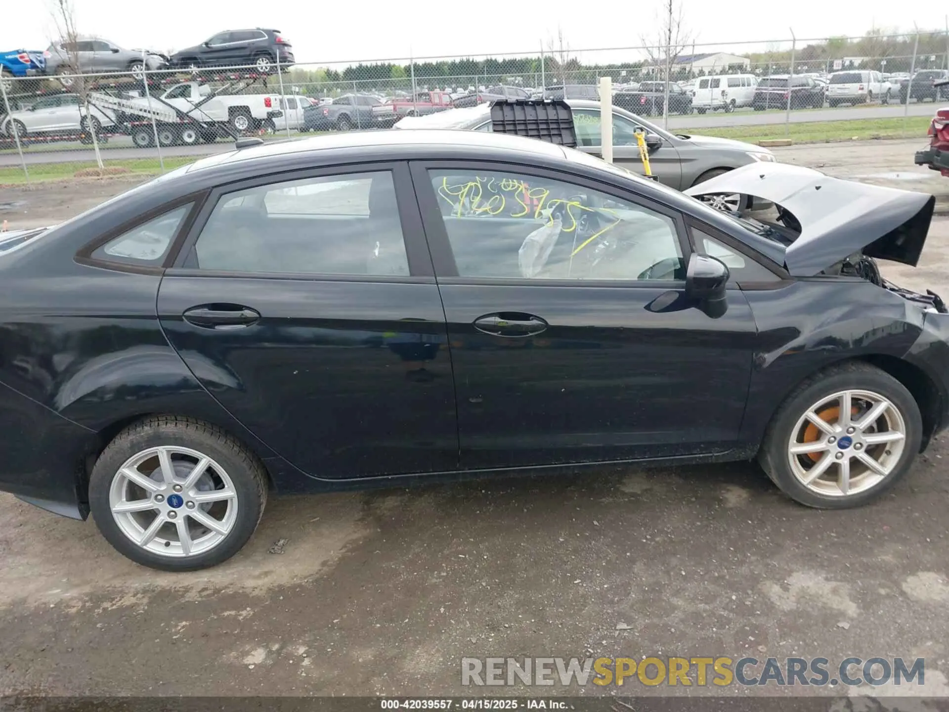 13 fotografías del automóvil dañado 3FADP4BJ7KM105246 FORD FIESTA 2019