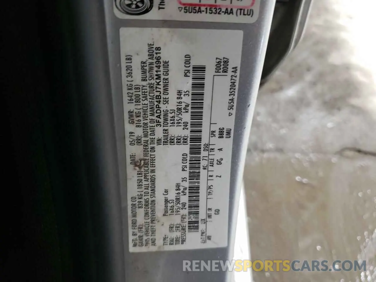 12 fotografías del automóvil dañado 3FADP4BJ7KM149618 FORD FIESTA 2019