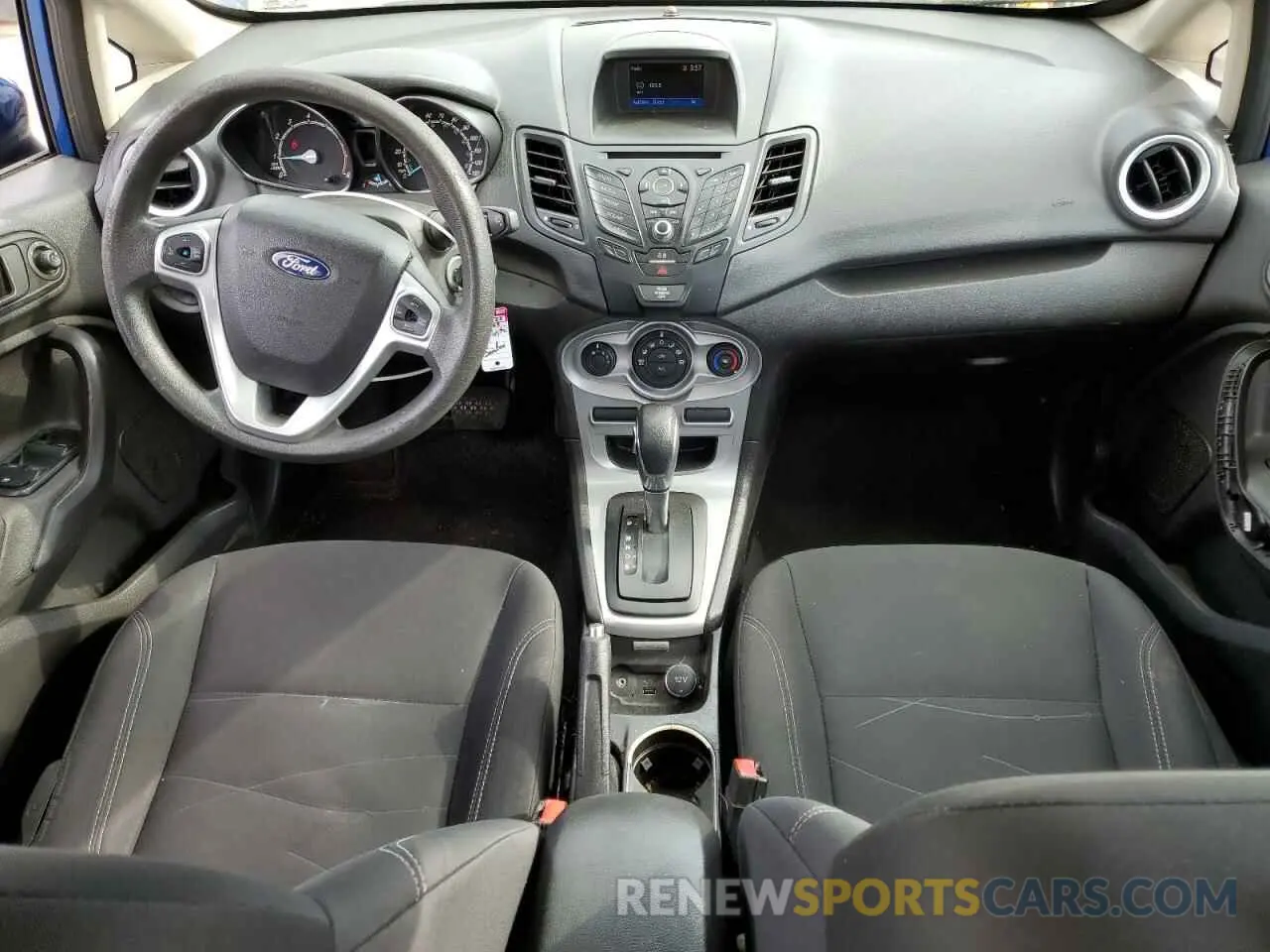 8 fotografías del automóvil dañado 3FADP4BJ7KM156150 FORD FIESTA 2019