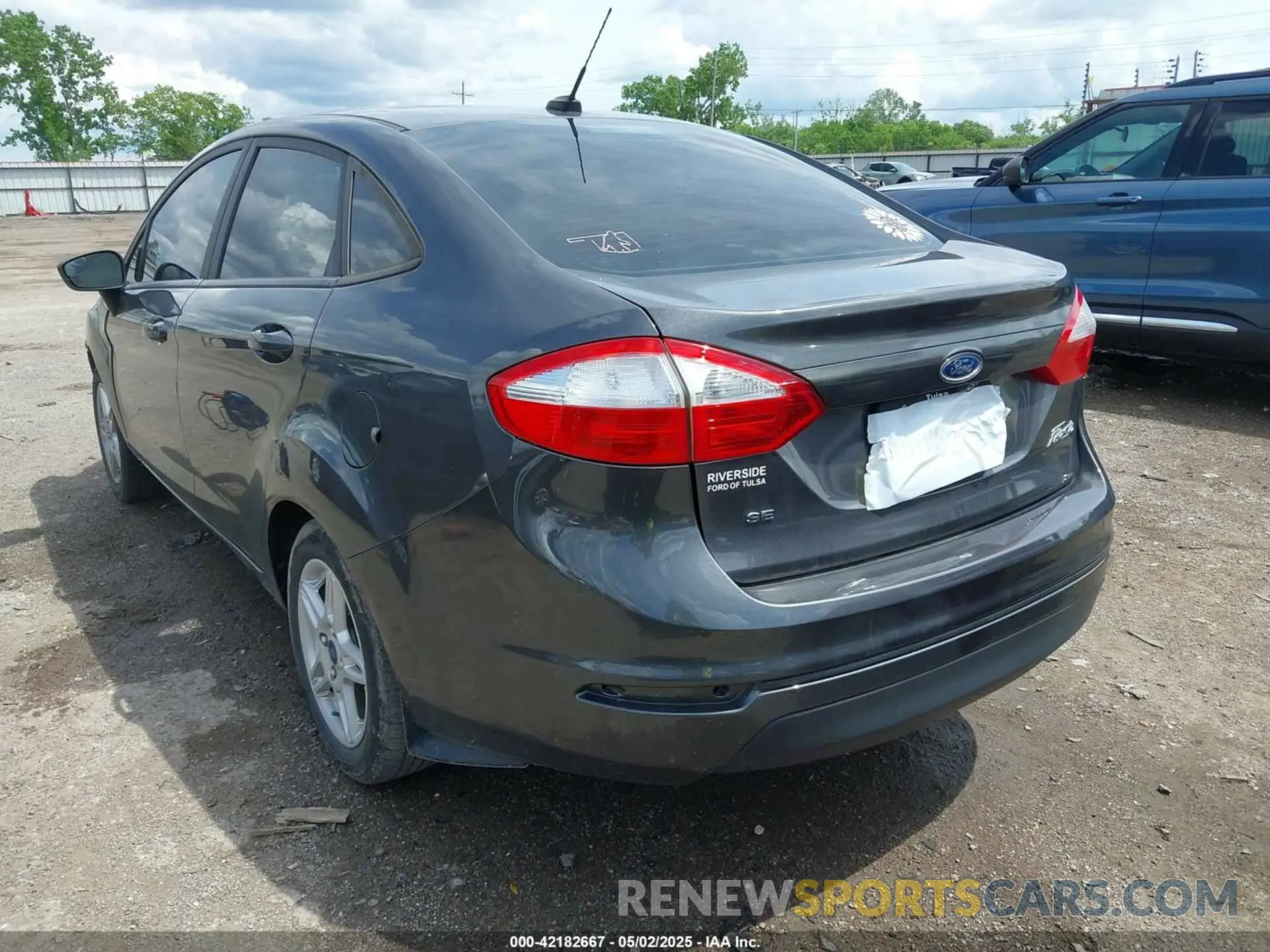 3 fotografías del automóvil dañado 3FADP4BJ7KM163096 FORD FIESTA 2019