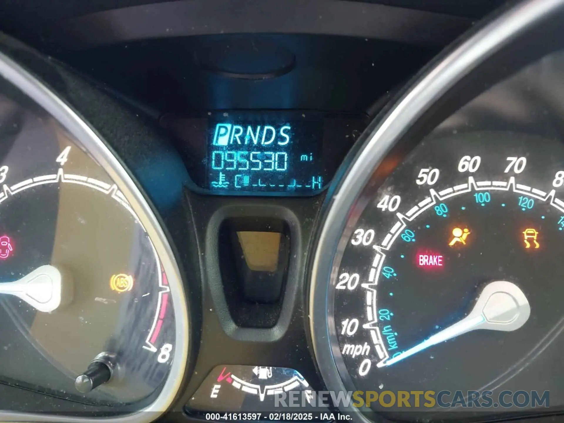 15 fotografías del automóvil dañado 3FADP4BJ9KM118340 FORD FIESTA 2019
