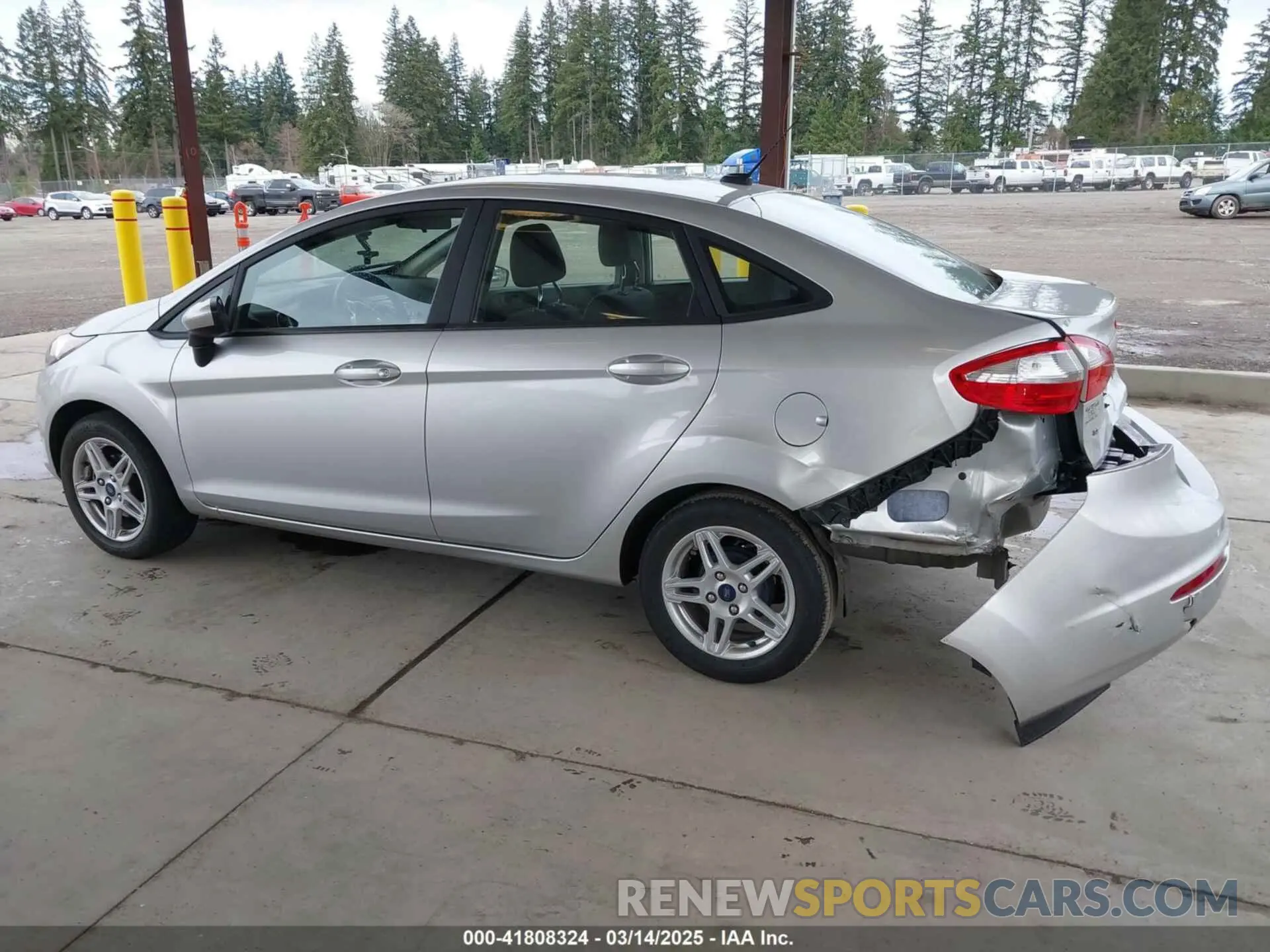 15 fotografías del automóvil dañado 3FADP4BJ9KM135249 FORD FIESTA 2019
