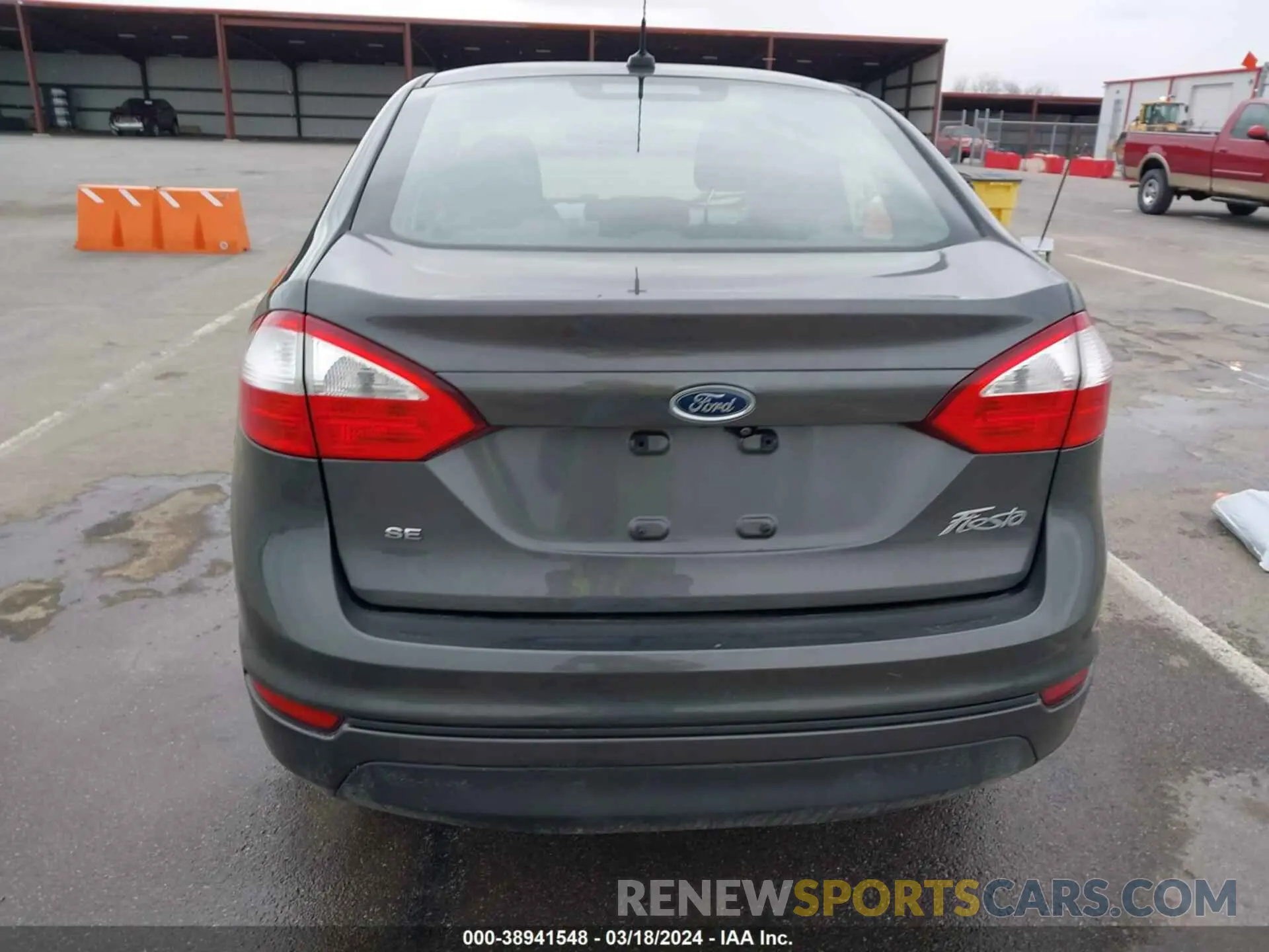 16 fotografías del automóvil dañado 3FADP4BJXKM110473 FORD FIESTA 2019