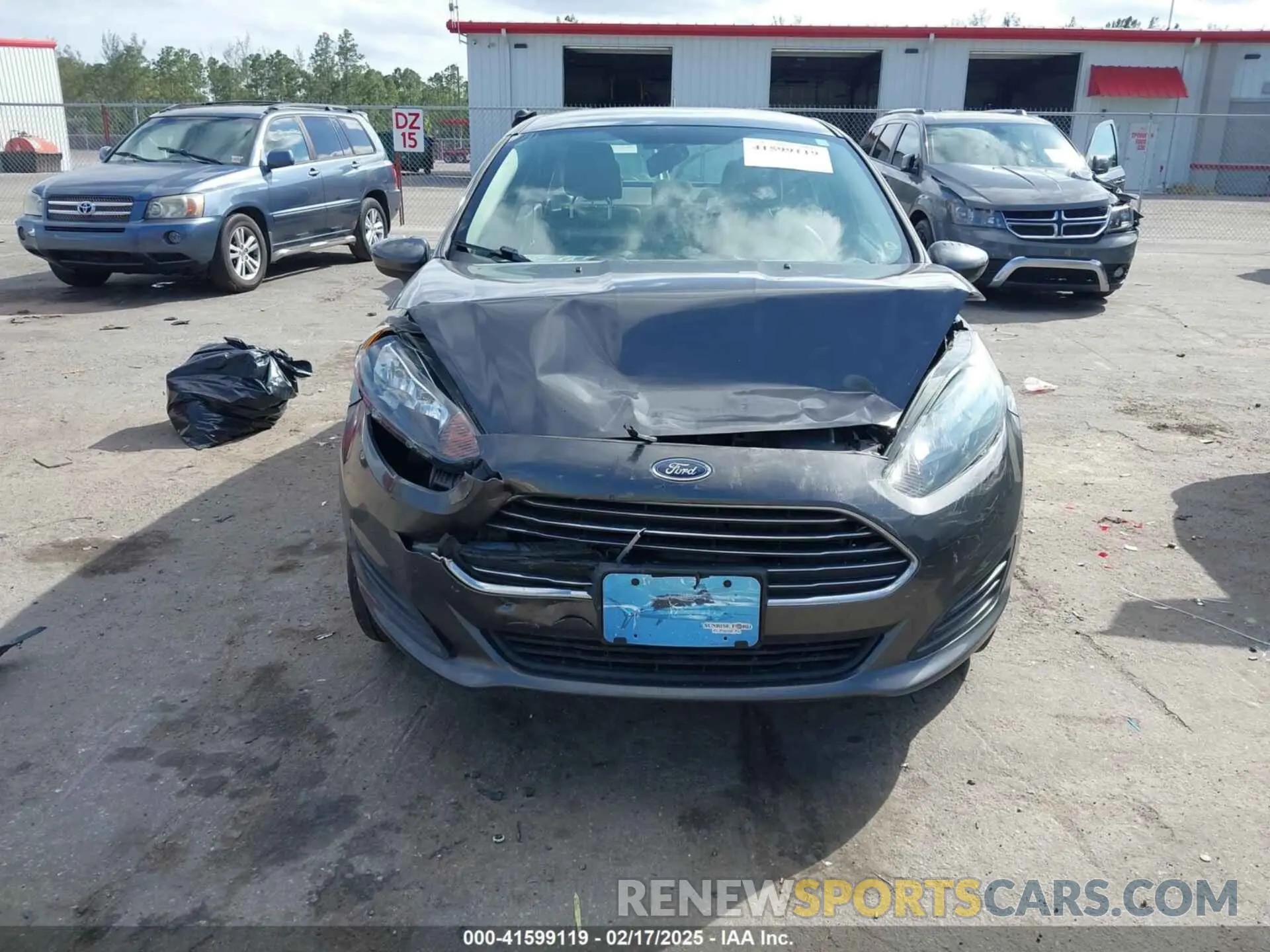 6 fotografías del automóvil dañado 3FADP4BJXKM131744 FORD FIESTA 2019