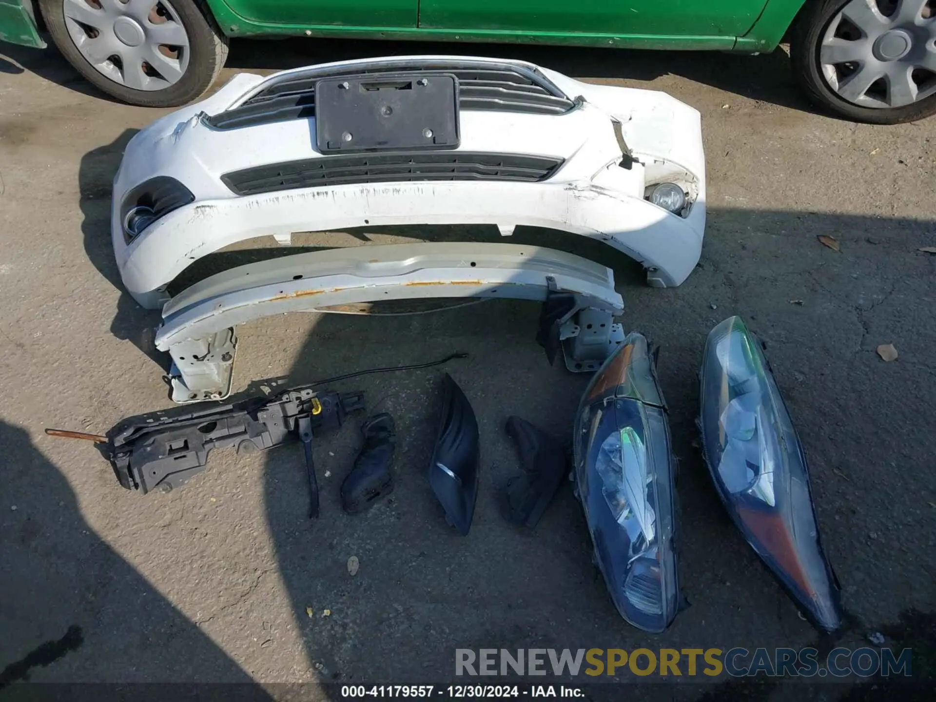 12 fotografías del automóvil dañado 3FADP4BJXKM134062 FORD FIESTA 2019