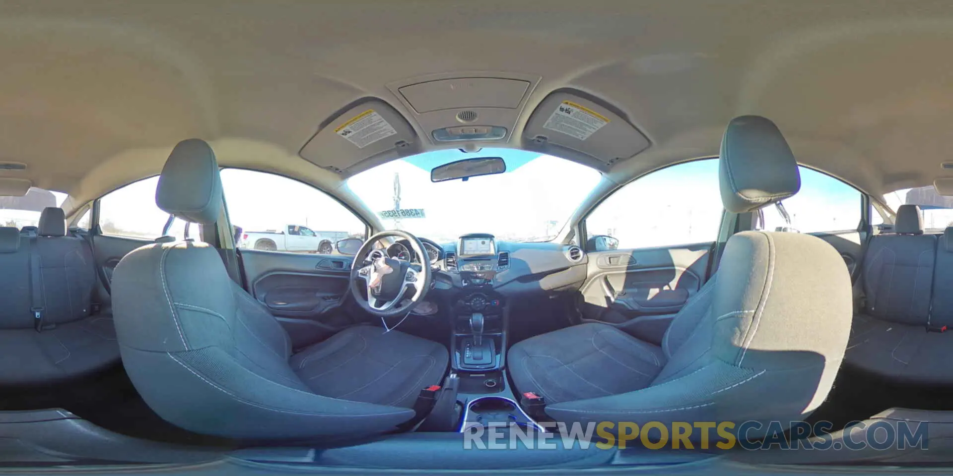 13 fotografías del automóvil dañado 3FADP4BJXKM135891 FORD FIESTA 2019