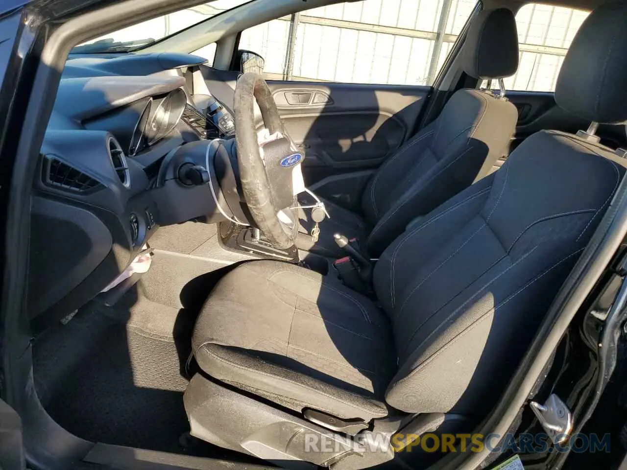 7 fotografías del automóvil dañado 3FADP4BJXKM135891 FORD FIESTA 2019