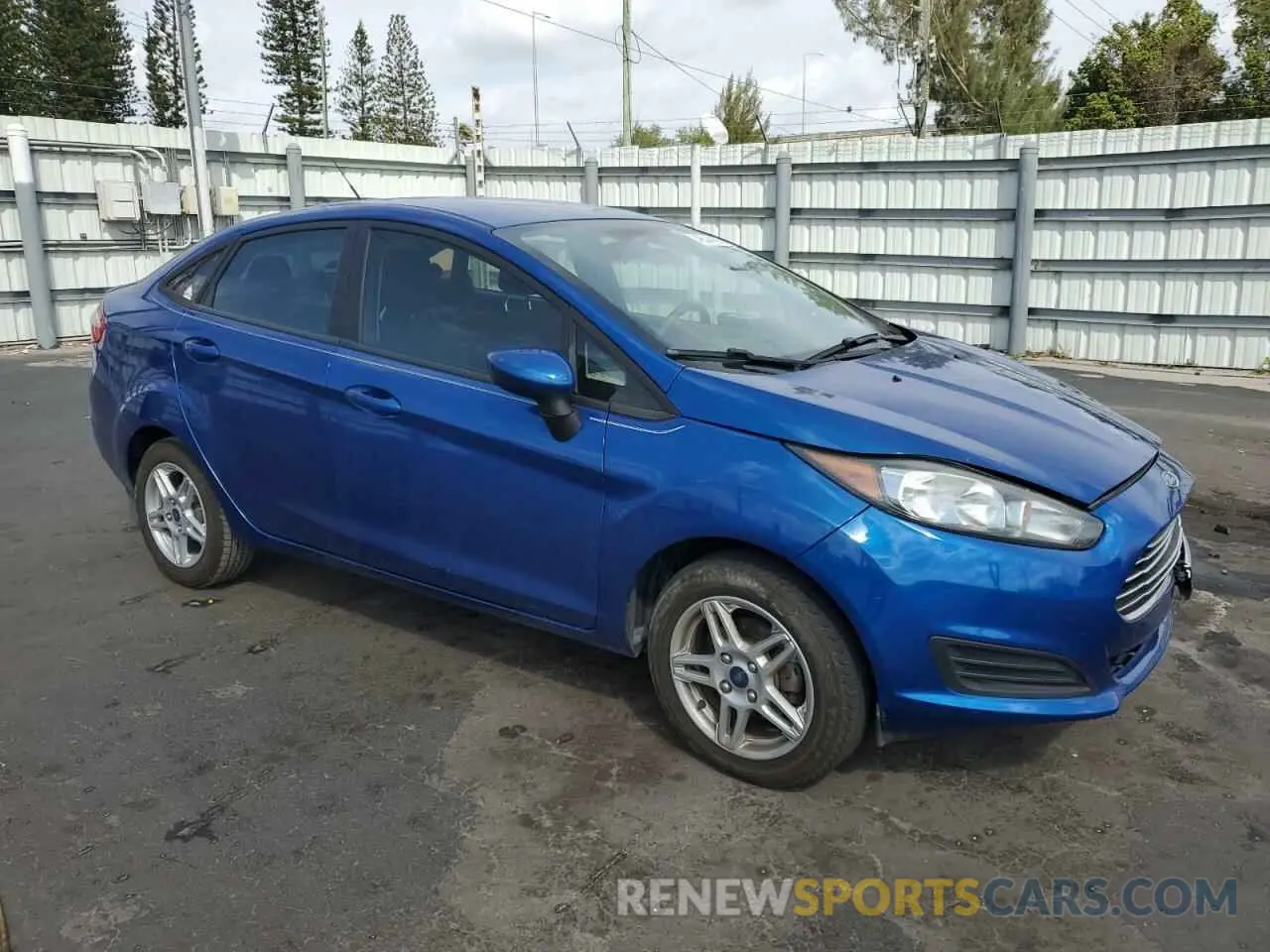 4 fotografías del automóvil dañado 3FADP4BJXKM161620 FORD FIESTA 2019