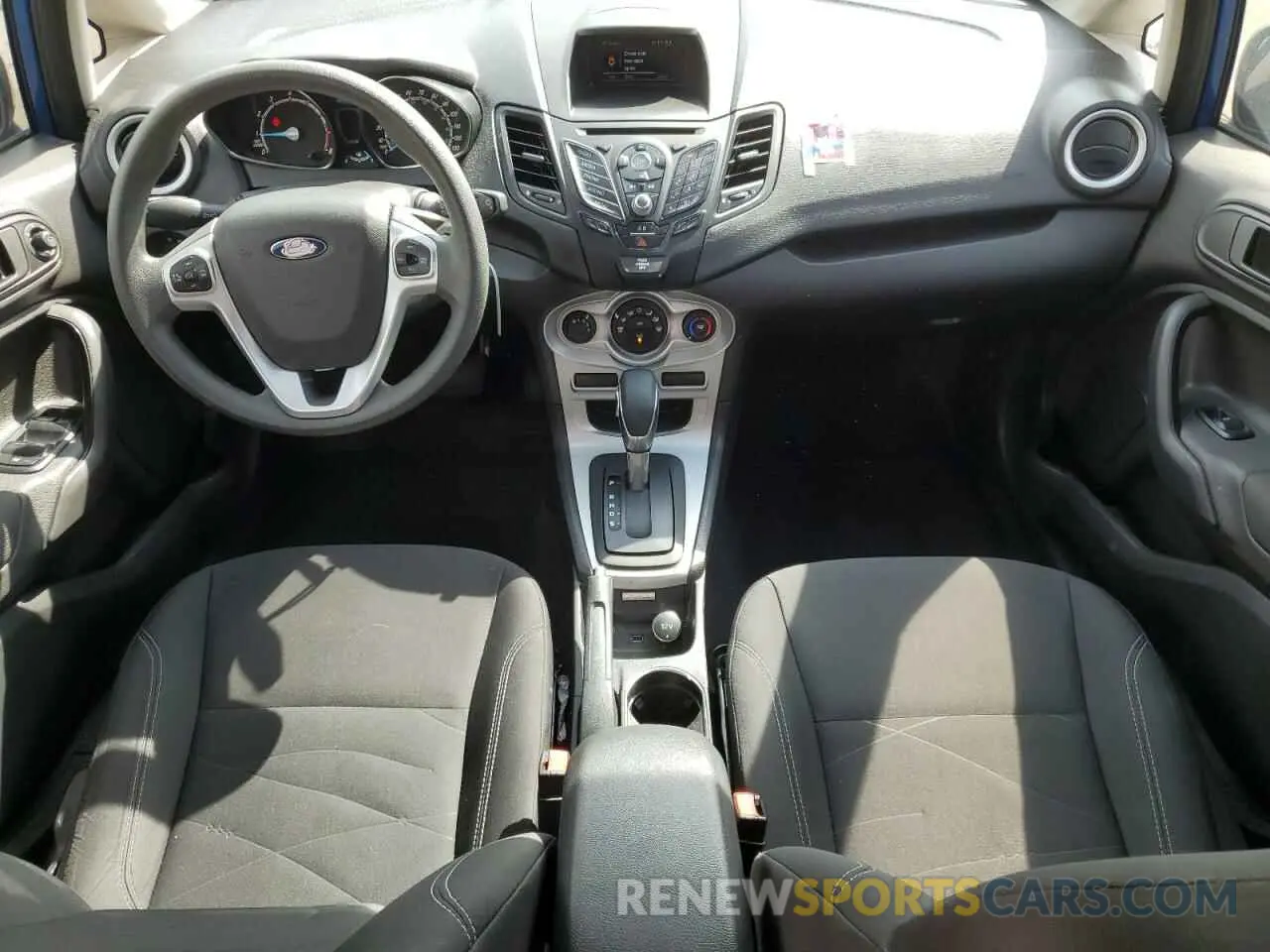 8 fotografías del automóvil dañado 3FADP4BJXKM161620 FORD FIESTA 2019