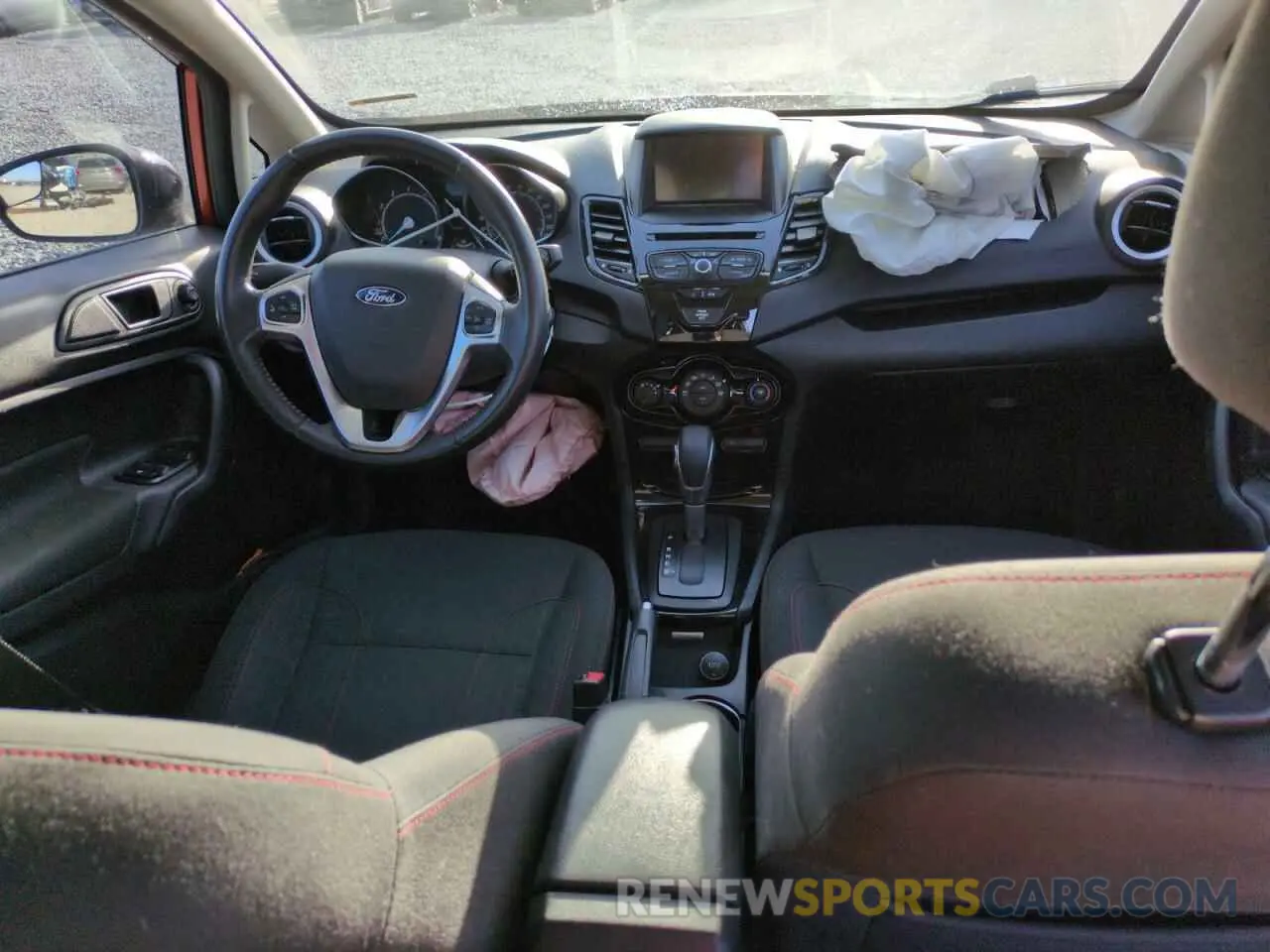 8 fotografías del automóvil dañado 3FADP4DJ4KM152585 FORD FIESTA 2019