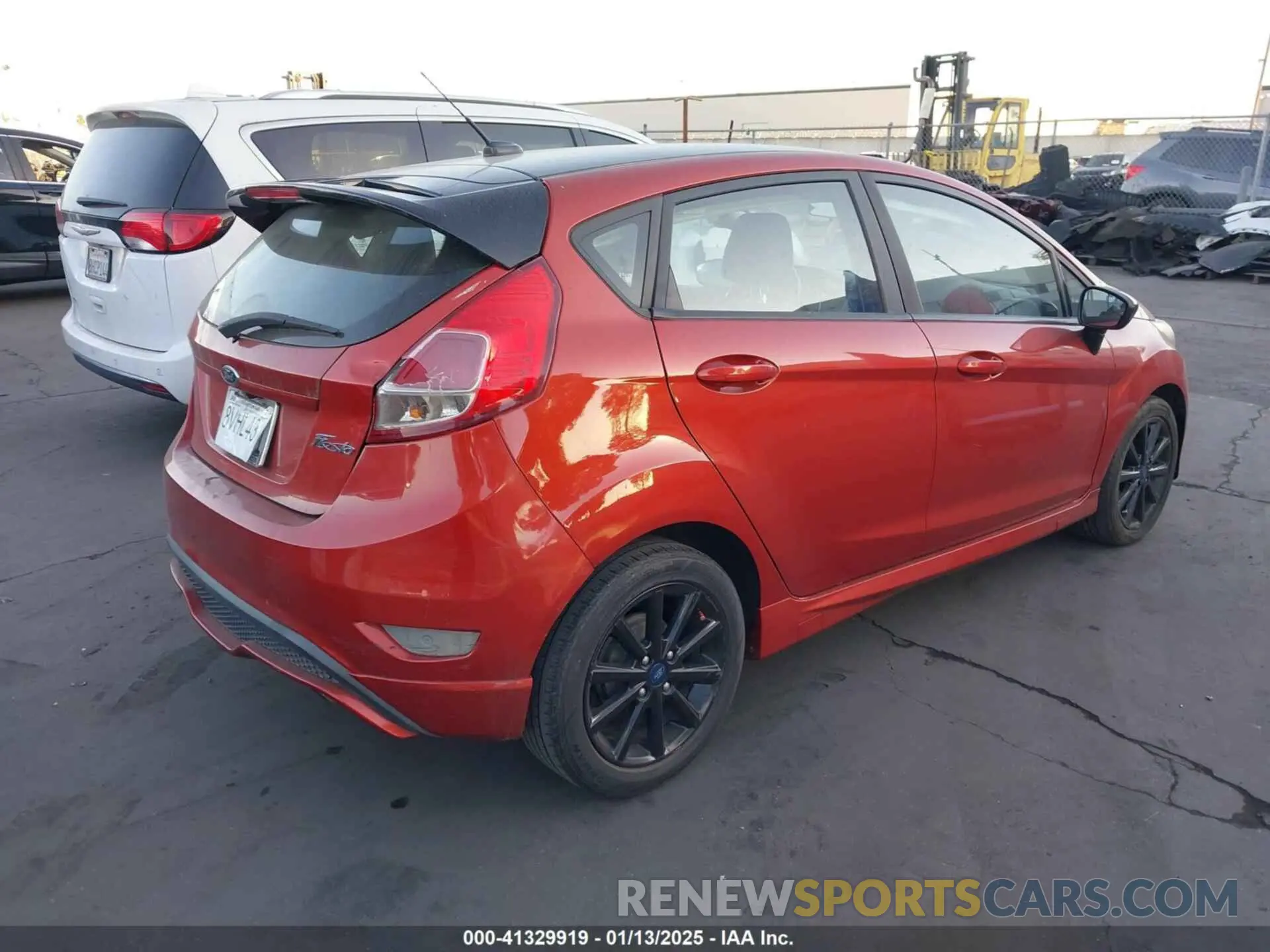 4 fotografías del automóvil dañado 3FADP4DJXKM122958 FORD FIESTA 2019