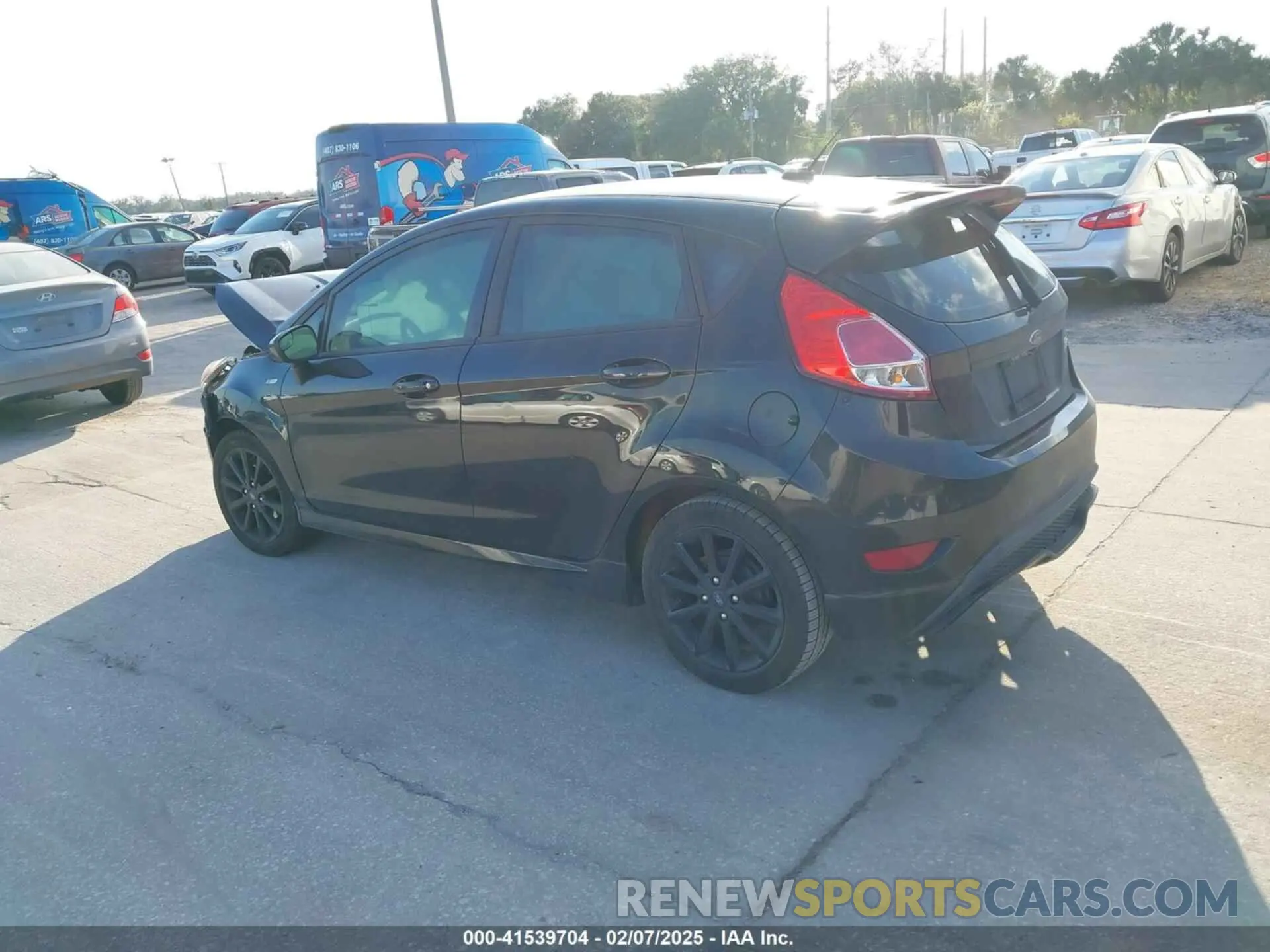 14 fotografías del automóvil dañado 3FADP4DJXKM161582 FORD FIESTA 2019