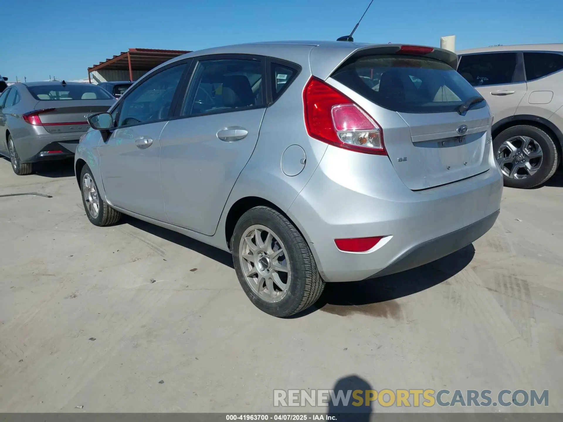 3 fotografías del automóvil dañado 3FADP4EJ0KM118870 FORD FIESTA 2019