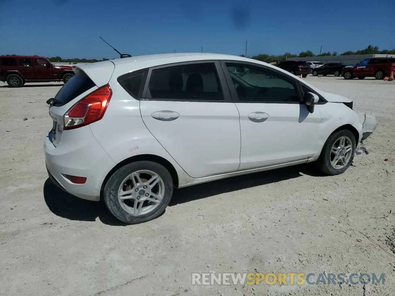 3 fotografías del automóvil dañado 3FADP4EJ0KM124135 FORD FIESTA 2019