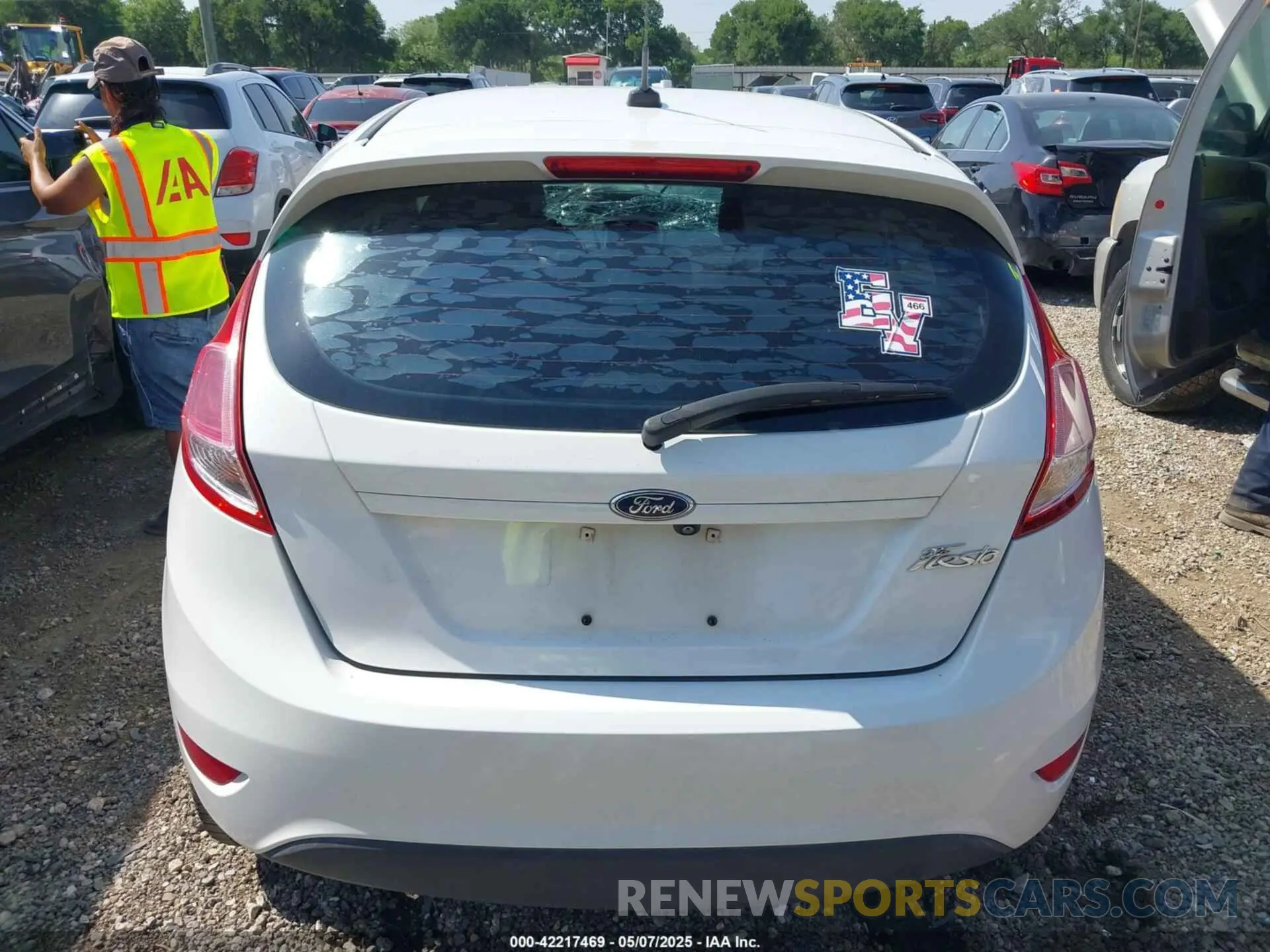 17 fotografías del automóvil dañado 3FADP4EJ1KM144362 FORD FIESTA 2019