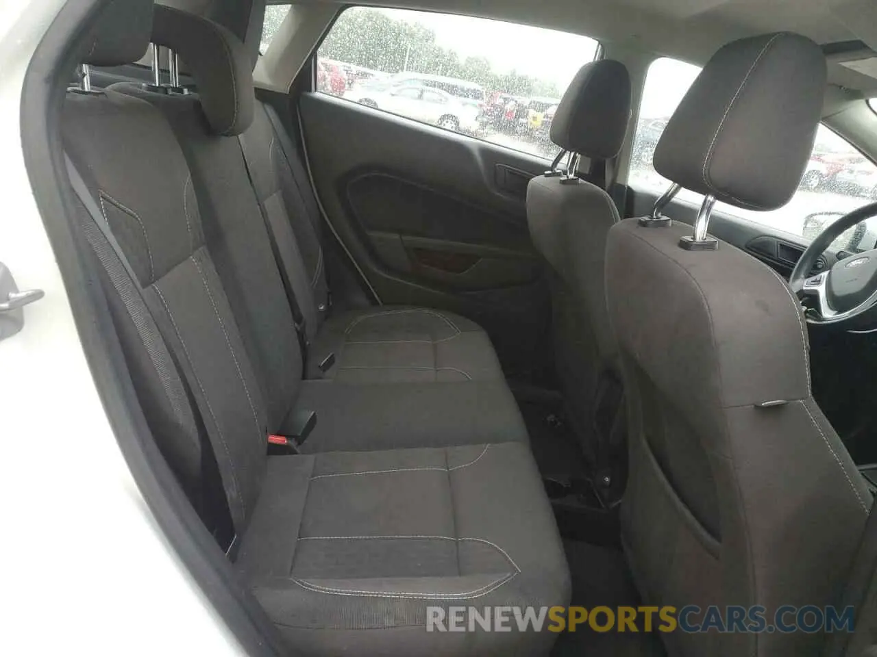 10 fotografías del automóvil dañado 3FADP4EJ1KM148590 FORD FIESTA 2019