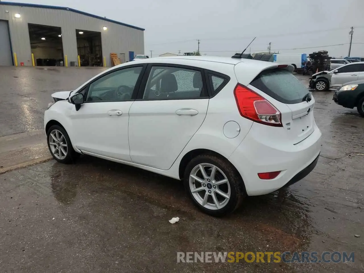 2 fotografías del automóvil dañado 3FADP4EJ1KM148590 FORD FIESTA 2019