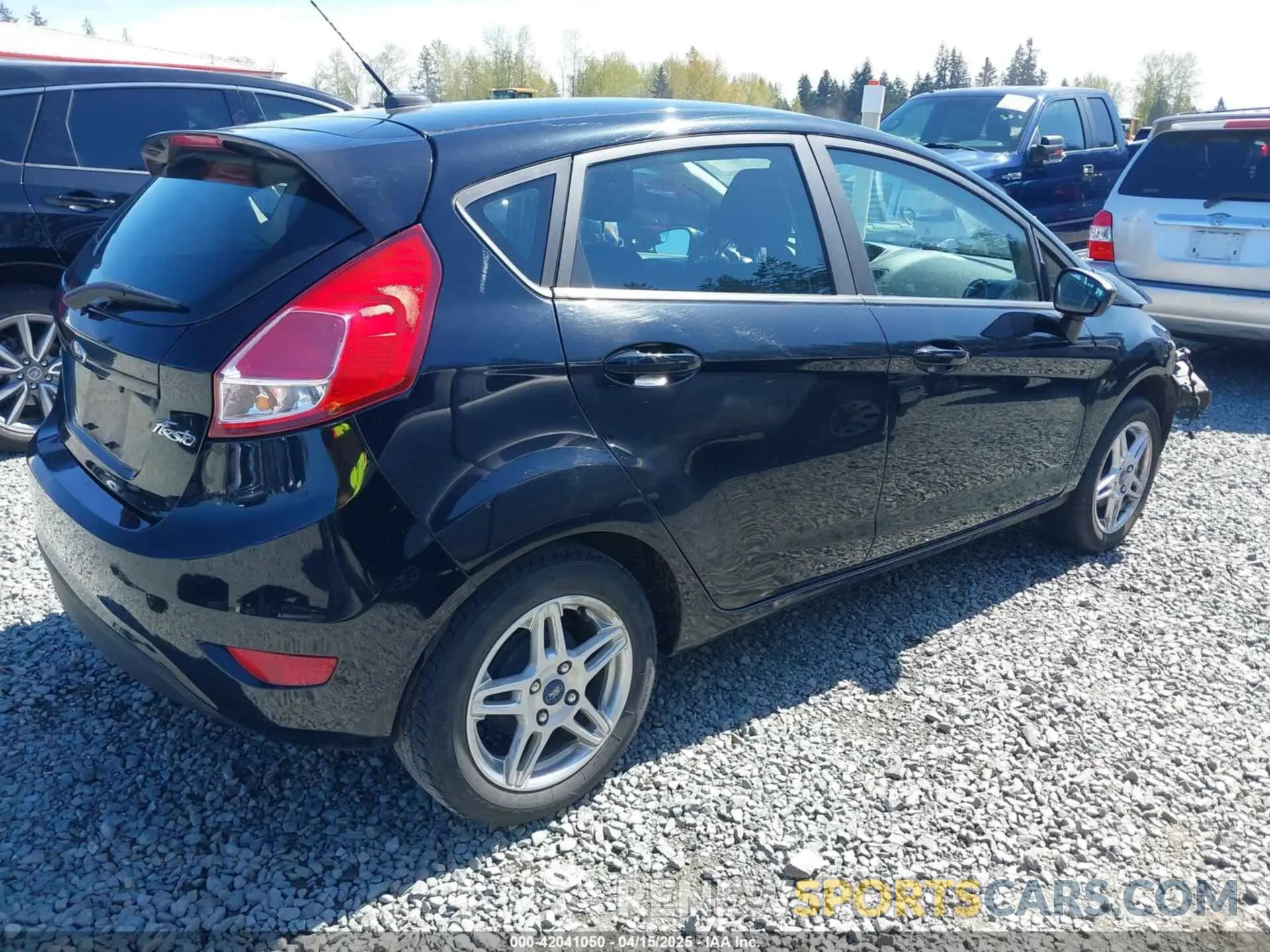 4 fotografías del automóvil dañado 3FADP4EJ1KM155491 FORD FIESTA 2019