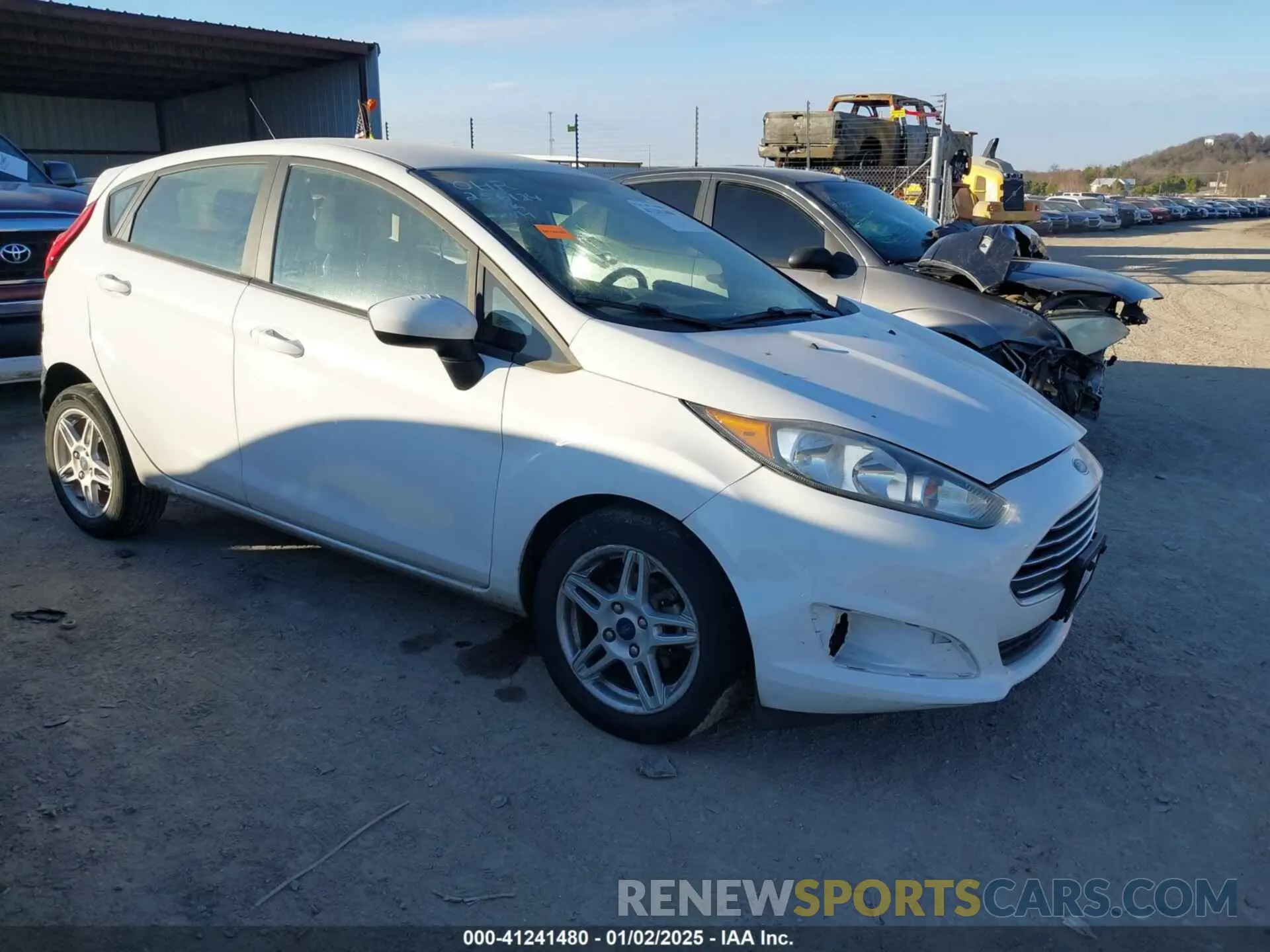 1 fotografías del automóvil dañado 3FADP4EJ1KM156883 FORD FIESTA 2019