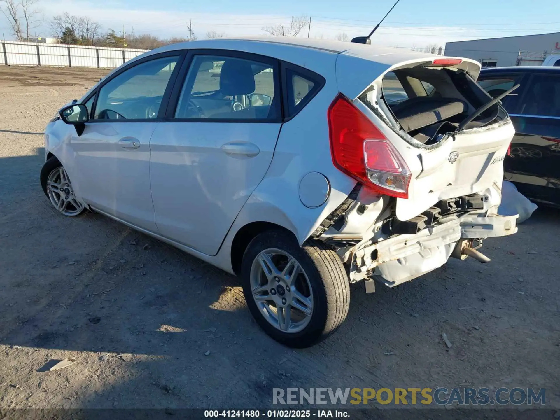 3 fotografías del automóvil dañado 3FADP4EJ1KM156883 FORD FIESTA 2019