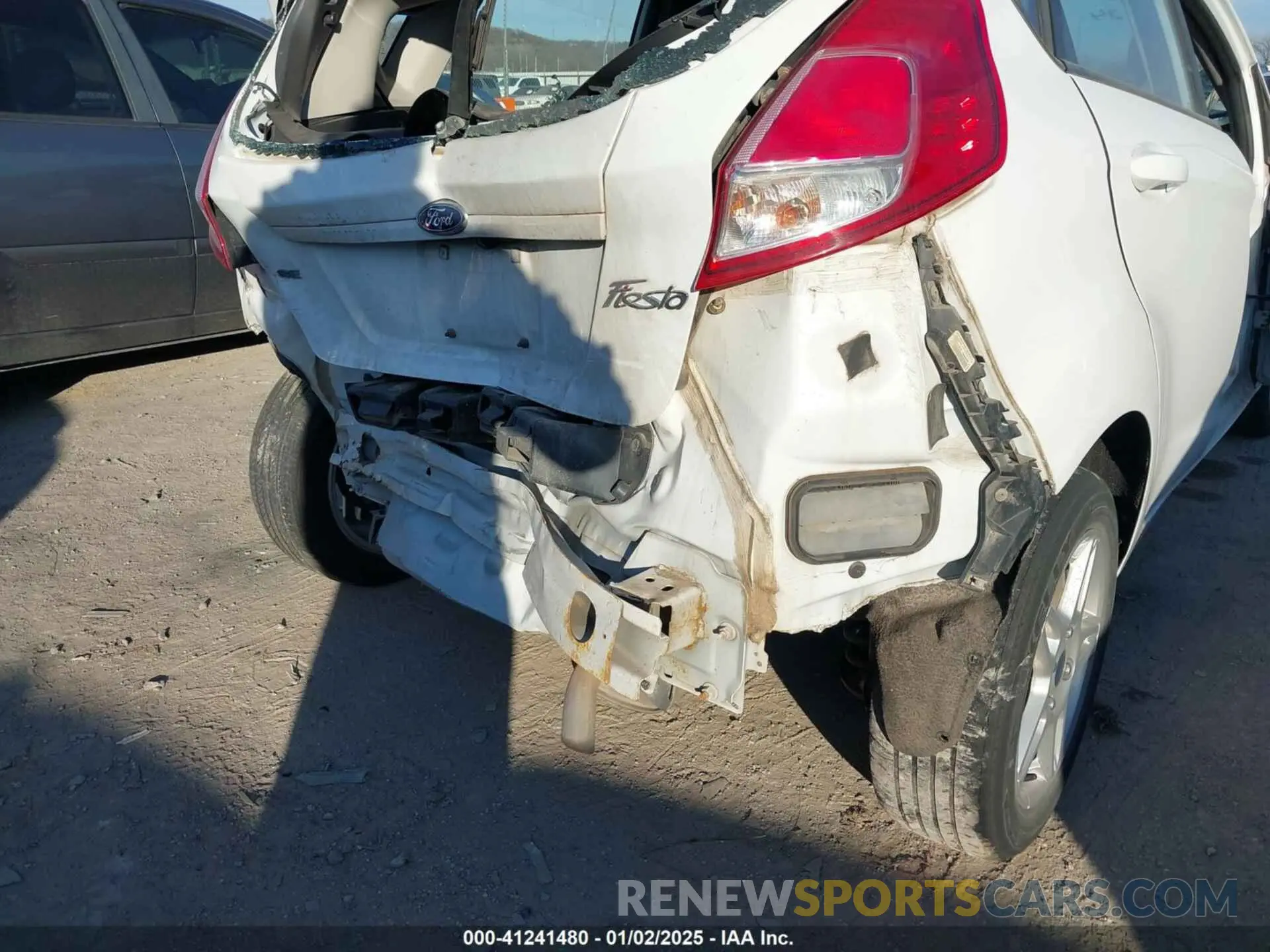6 fotografías del automóvil dañado 3FADP4EJ1KM156883 FORD FIESTA 2019