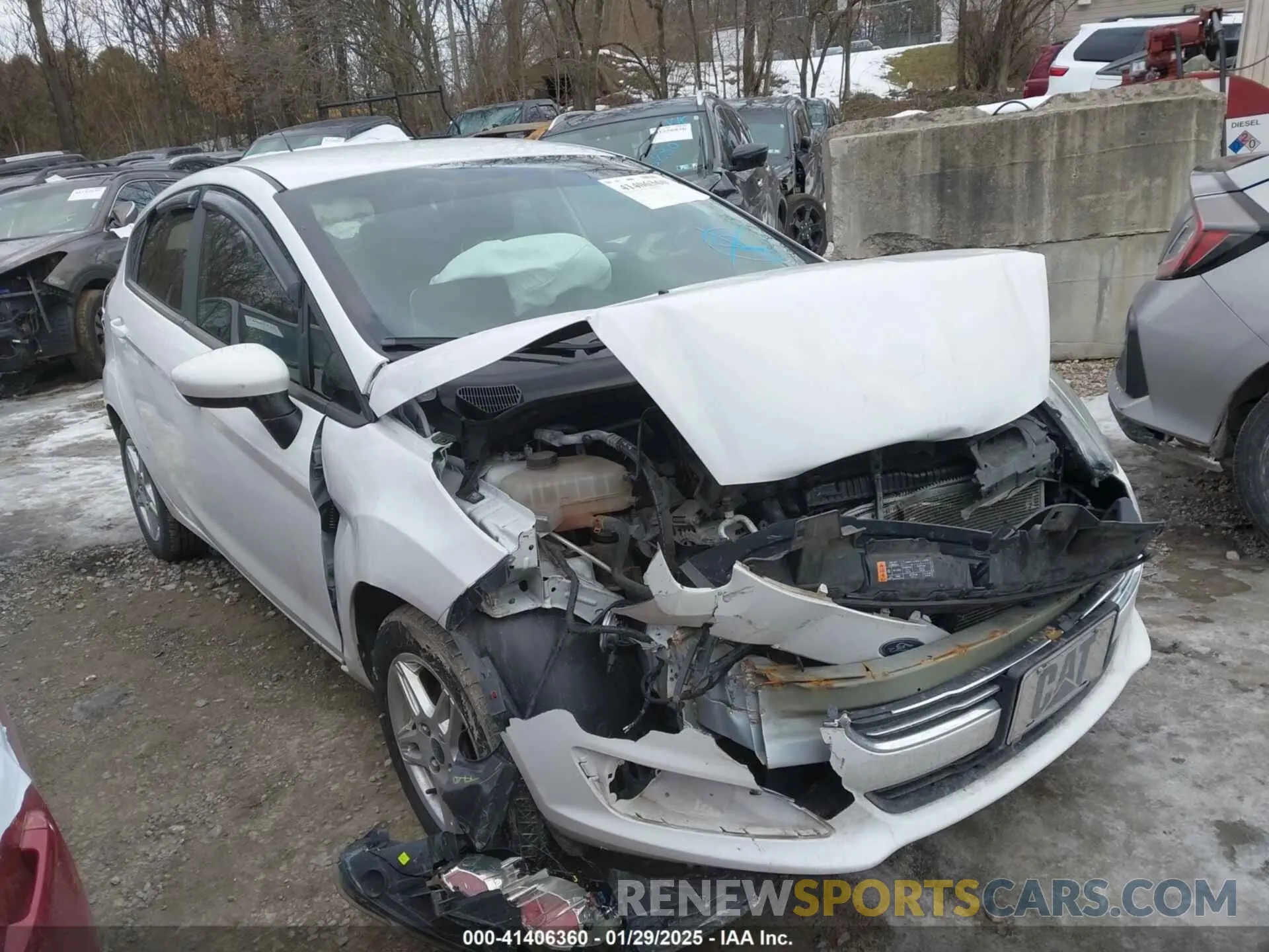 1 fotografías del automóvil dañado 3FADP4EJ1KM162313 FORD FIESTA 2019