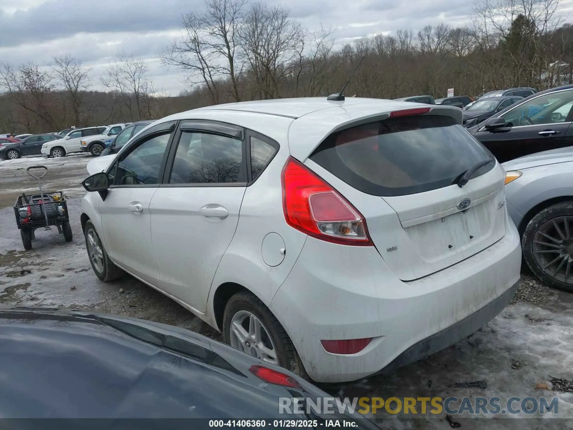 3 fotografías del automóvil dañado 3FADP4EJ1KM162313 FORD FIESTA 2019