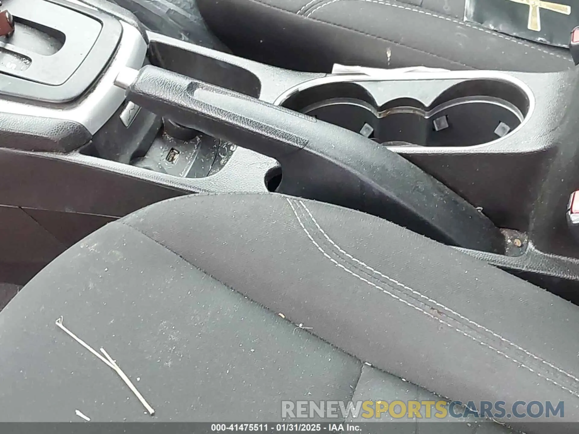 14 fotografías del automóvil dañado 3FADP4EJ2KM130986 FORD FIESTA 2019